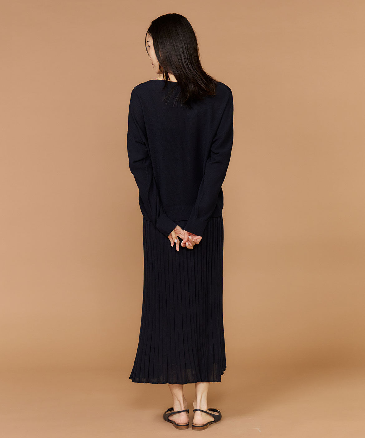 INED「《大きいサイズ》Vネックカーディガン《Cuoo》」|カーディガン|