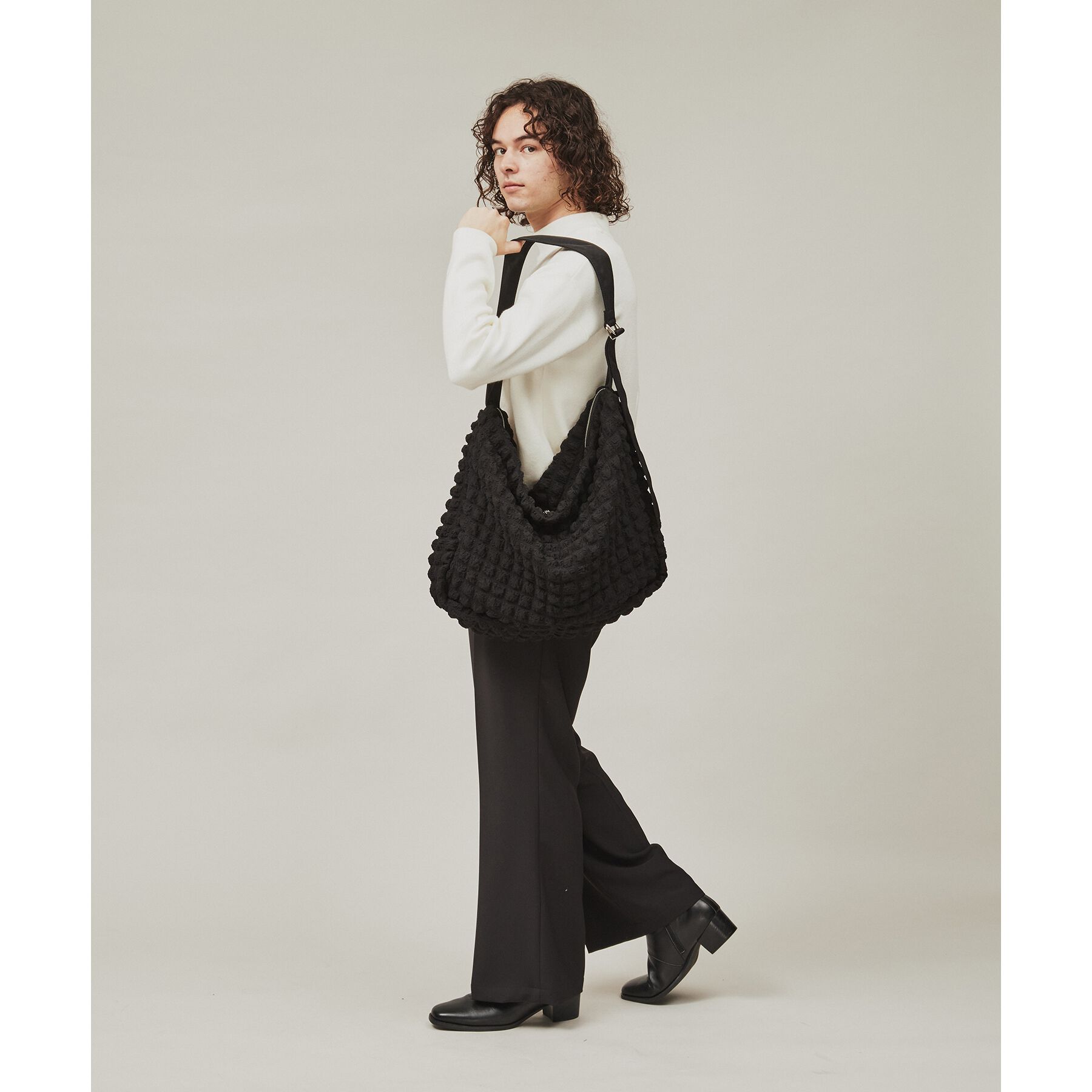 tk.TAKEO KIKUCHI「ビッグショルダーバッグ」|ショルダー・メッセンジャー|