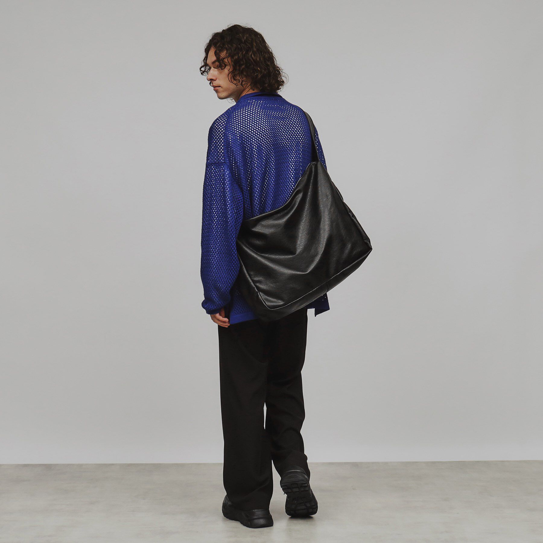 tk.TAKEO KIKUCHI「ビッグショルダーバッグ」|ショルダー・メッセンジャー|