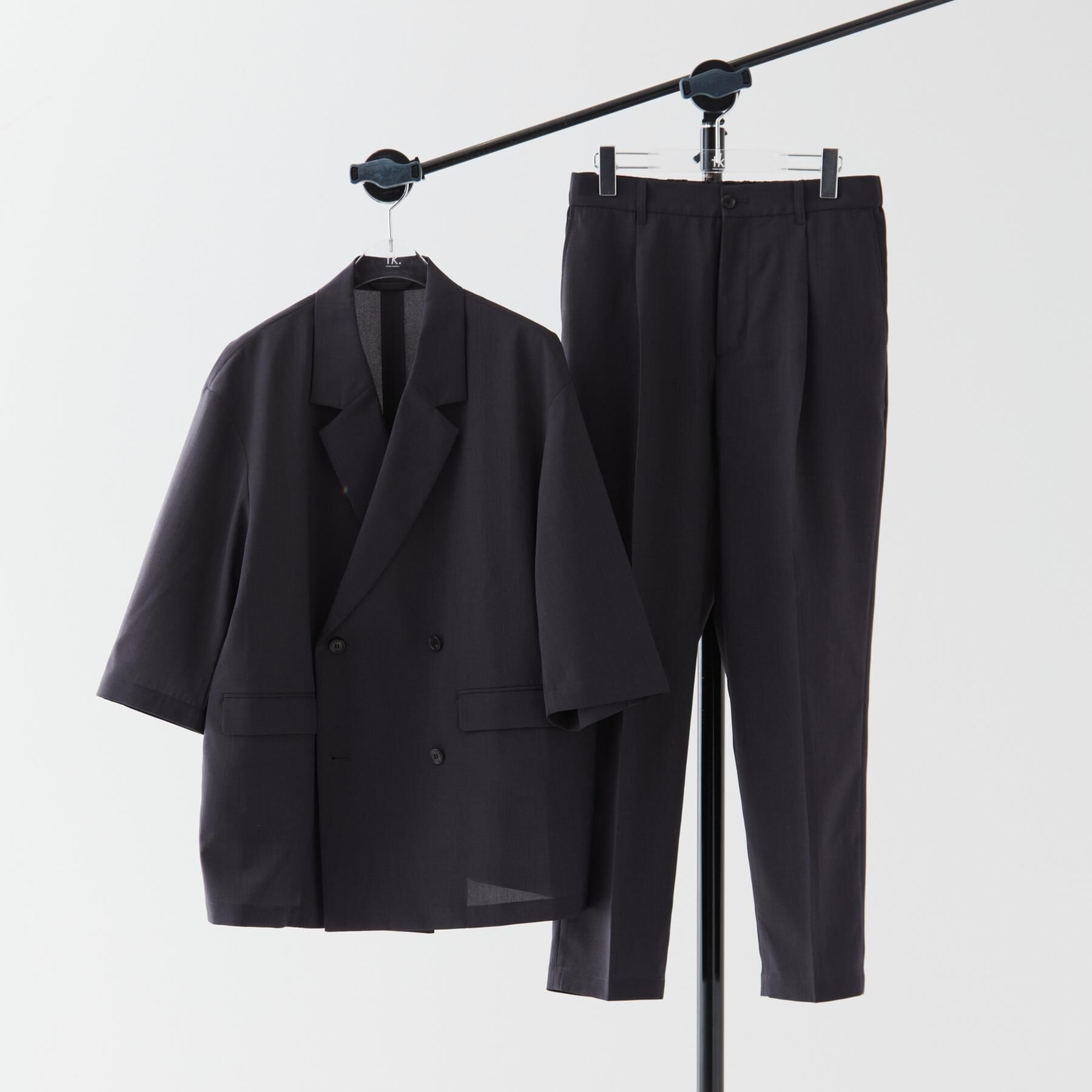 tk.TAKEO KIKUCHI「【セットアップ 2点セット】ダブルテーラード半袖ジャケット＋スラックス」|スーツ|