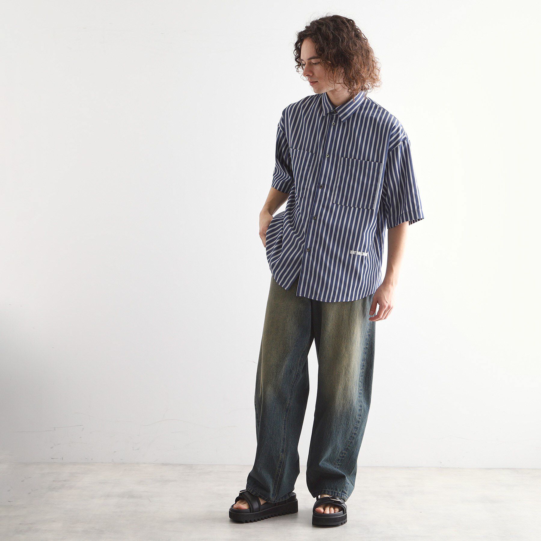 tk.TAKEO KIKUCHI「ストライプ刺繍シャツ」|シャツ・ブラウス|