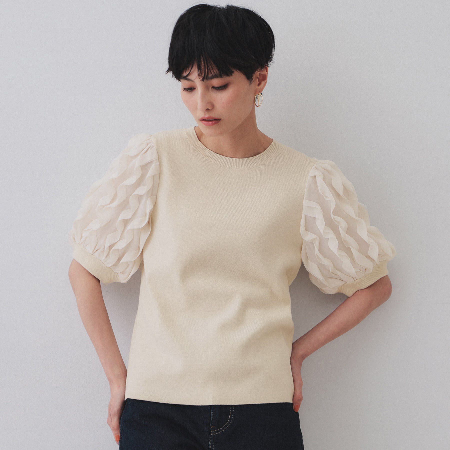 OPAQUE.CLIP「フリルスリーブデザインニット【洗濯機洗い可】」|Tシャツ・カットソー|ライトベージュ(05