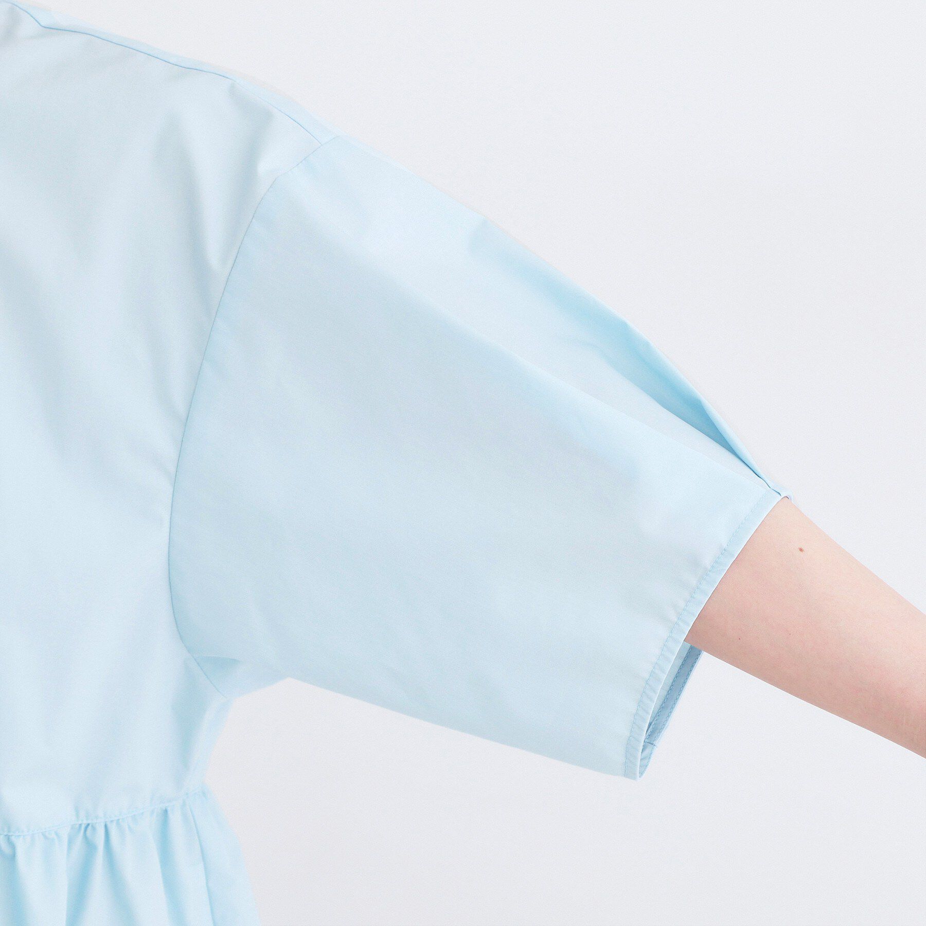 OPAQUE.CLIP「フリルペプラムシャツブラウス【洗濯機OK】」|シャツ・ブラウス|