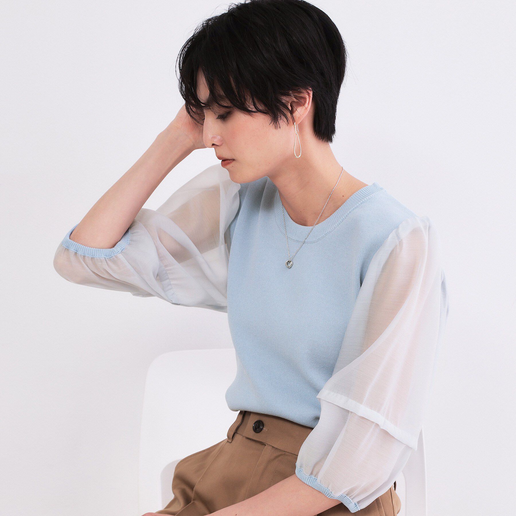 OPAQUE.CLIP「オーガンジーパフスリーブドッキングニット【洗濯機OK】」|ニット・セーター|ブルー(091)
