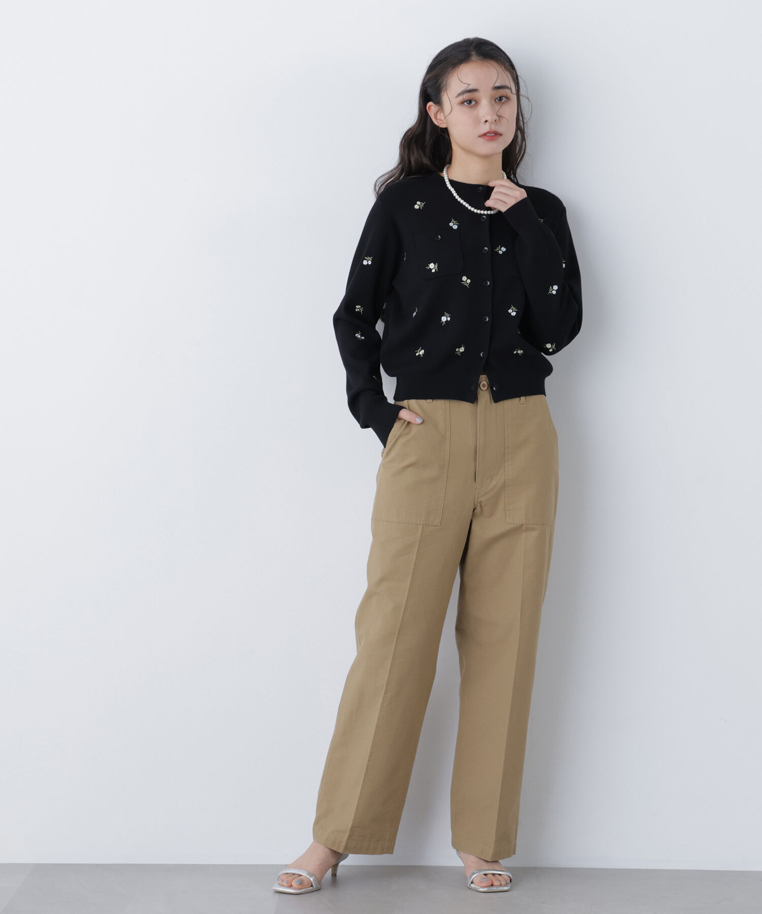  「〈N.〉フラワー刺繍ポケットカーデ」|ニット・セーター|