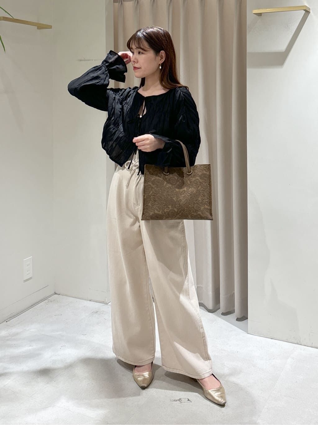  「シアーギャザー前開き短丈ブラウス」|シャツ・ブラウス|