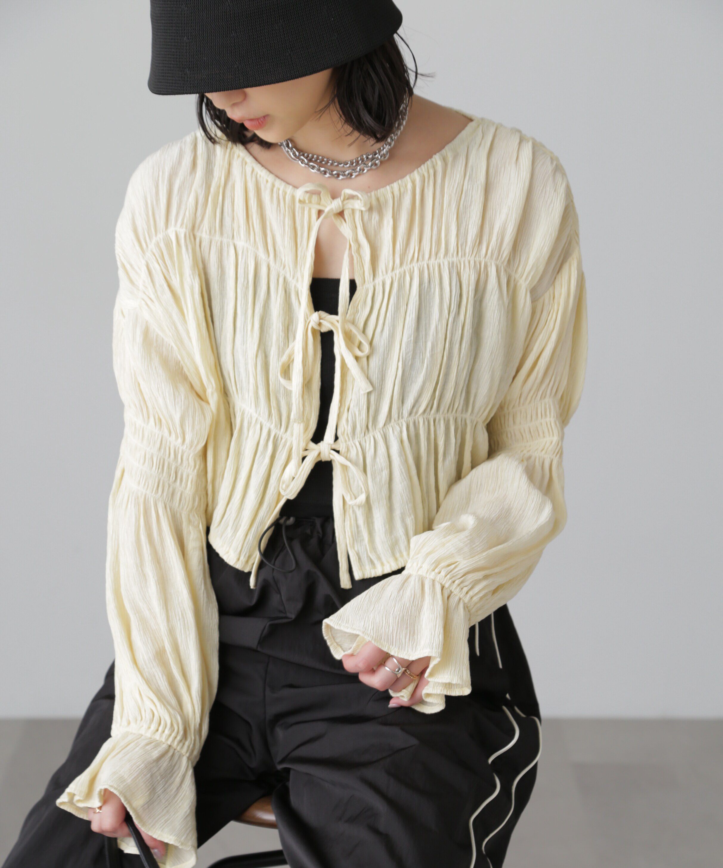  「シアーギャザー前開き短丈ブラウス」|シャツ・ブラウス|