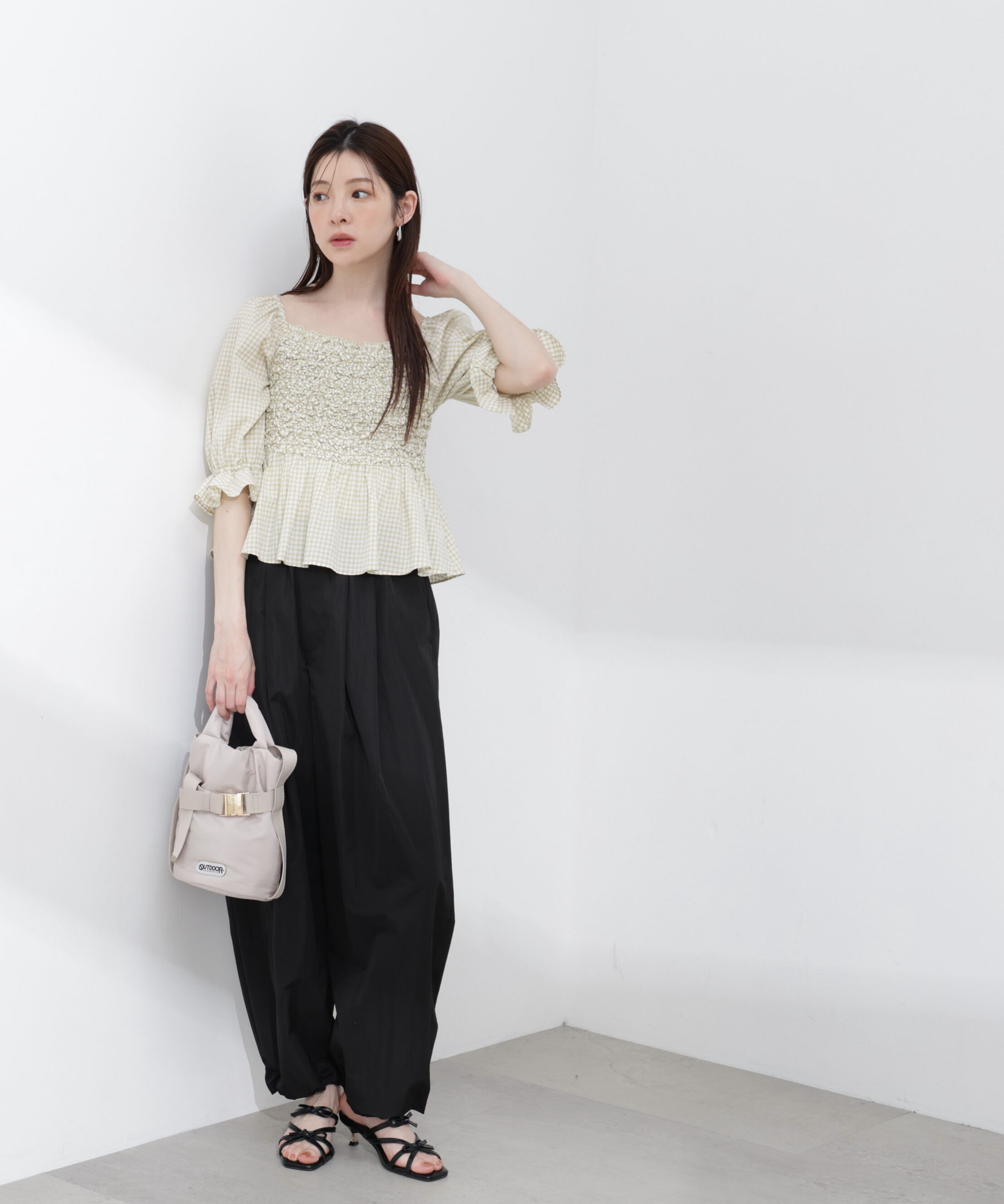 PROPORTION BODY DRESSING「〈a/mie〉シャーリングペプラムブラウス 26SS」|シャツ・ブラウス|