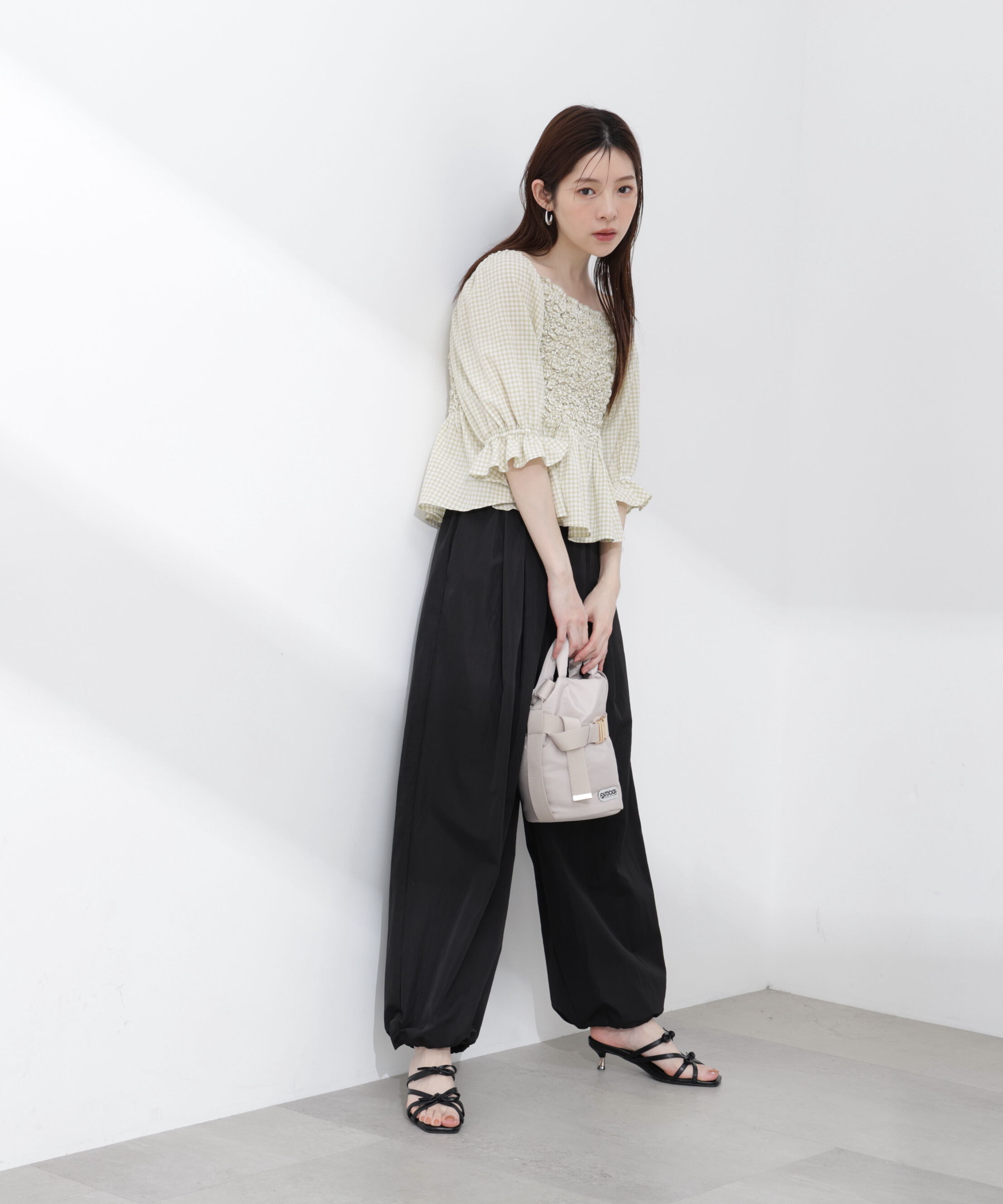PROPORTION BODY DRESSING「〈a/mie〉ナイロンタックパンツ 26SS」|その他|ブラック