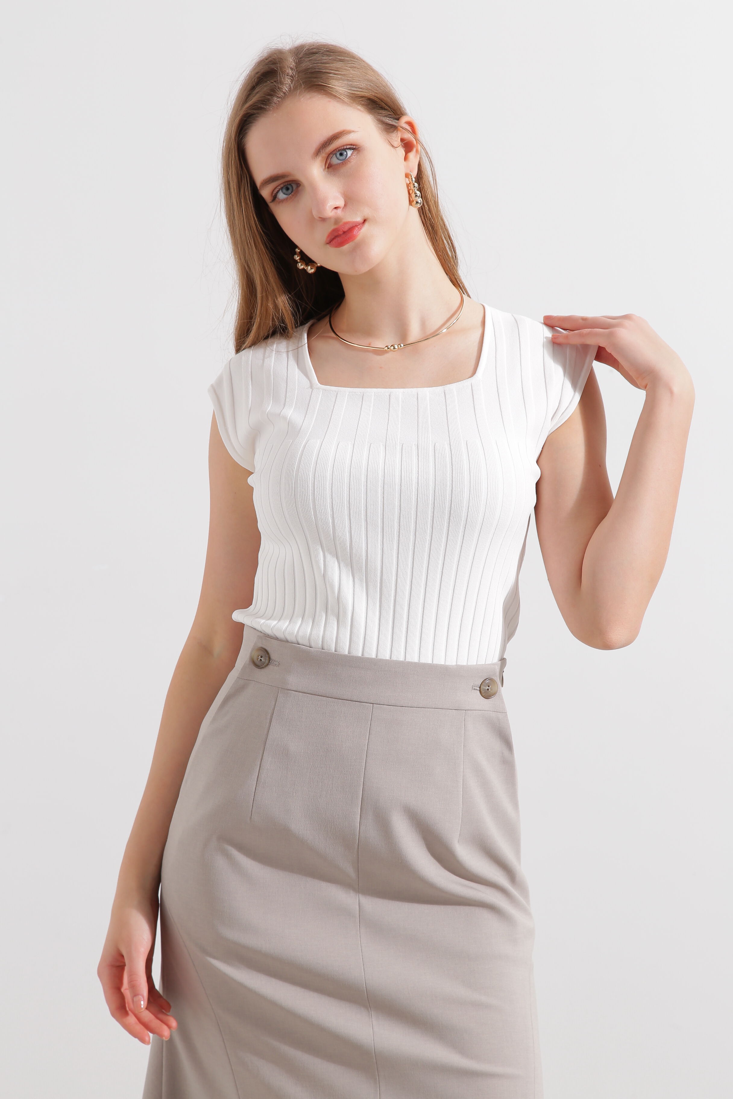  「スクエアネックニットトップス」|ニット・セーター|ホワイト