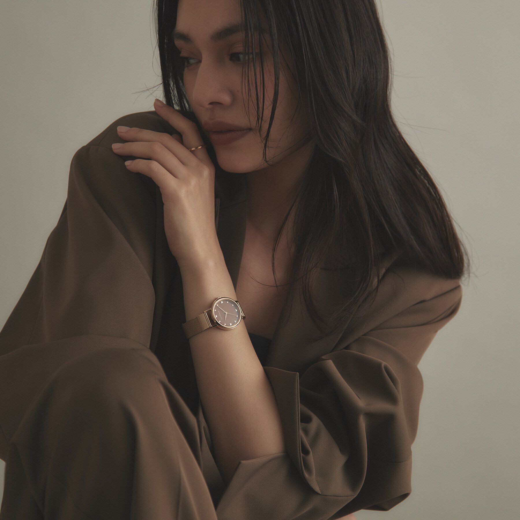 COCOSHNIK「RGラウンドメッシュベルト ウォッチ（ブラウン）」|腕時計|