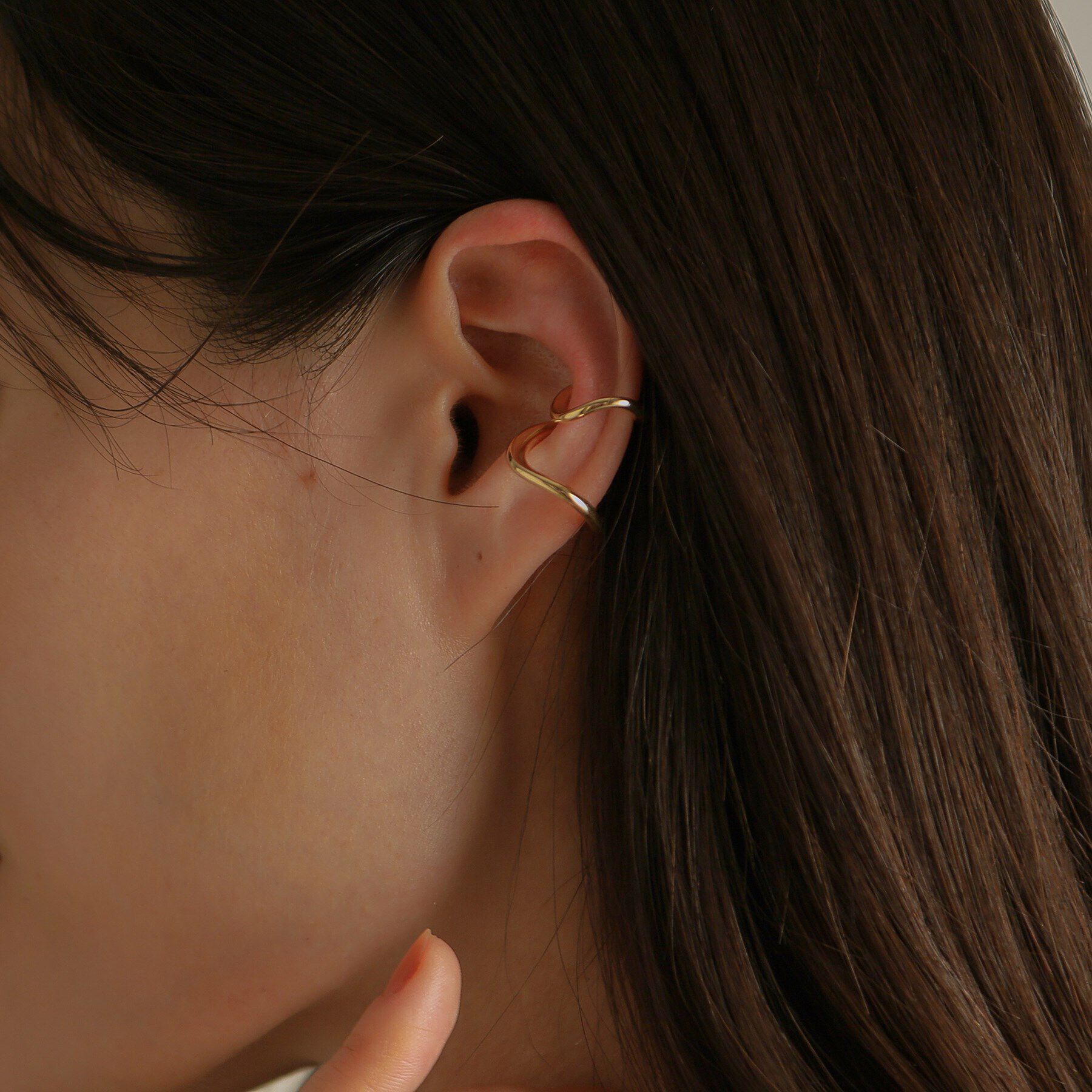 COCOSHNIK「K10Sライン イヤーカフ大」|イヤリング|