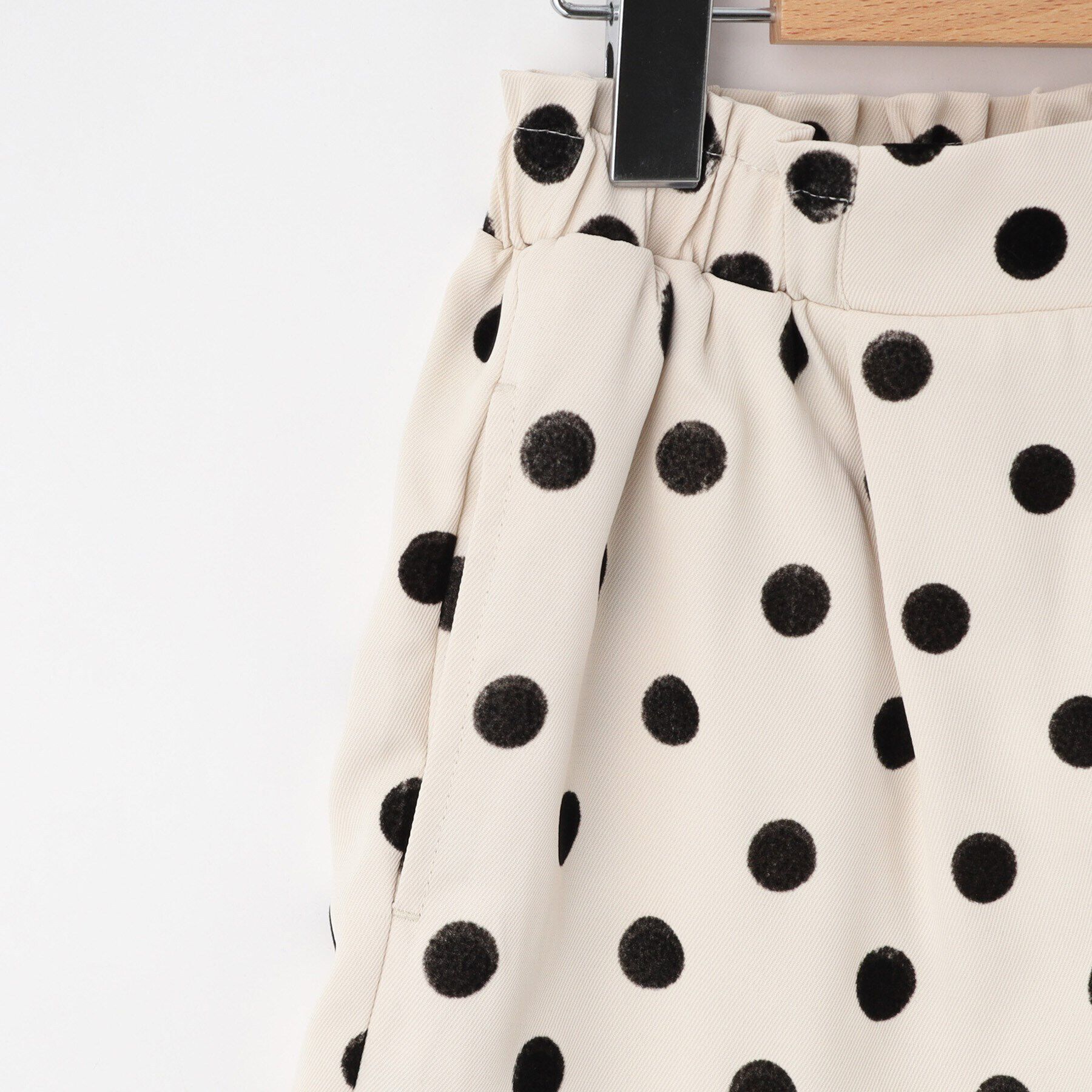 SHOO･LA･RUE「【100-140cm/プチセレ/セットアップ可】フロッキードットショートパンツ」|キュロット|