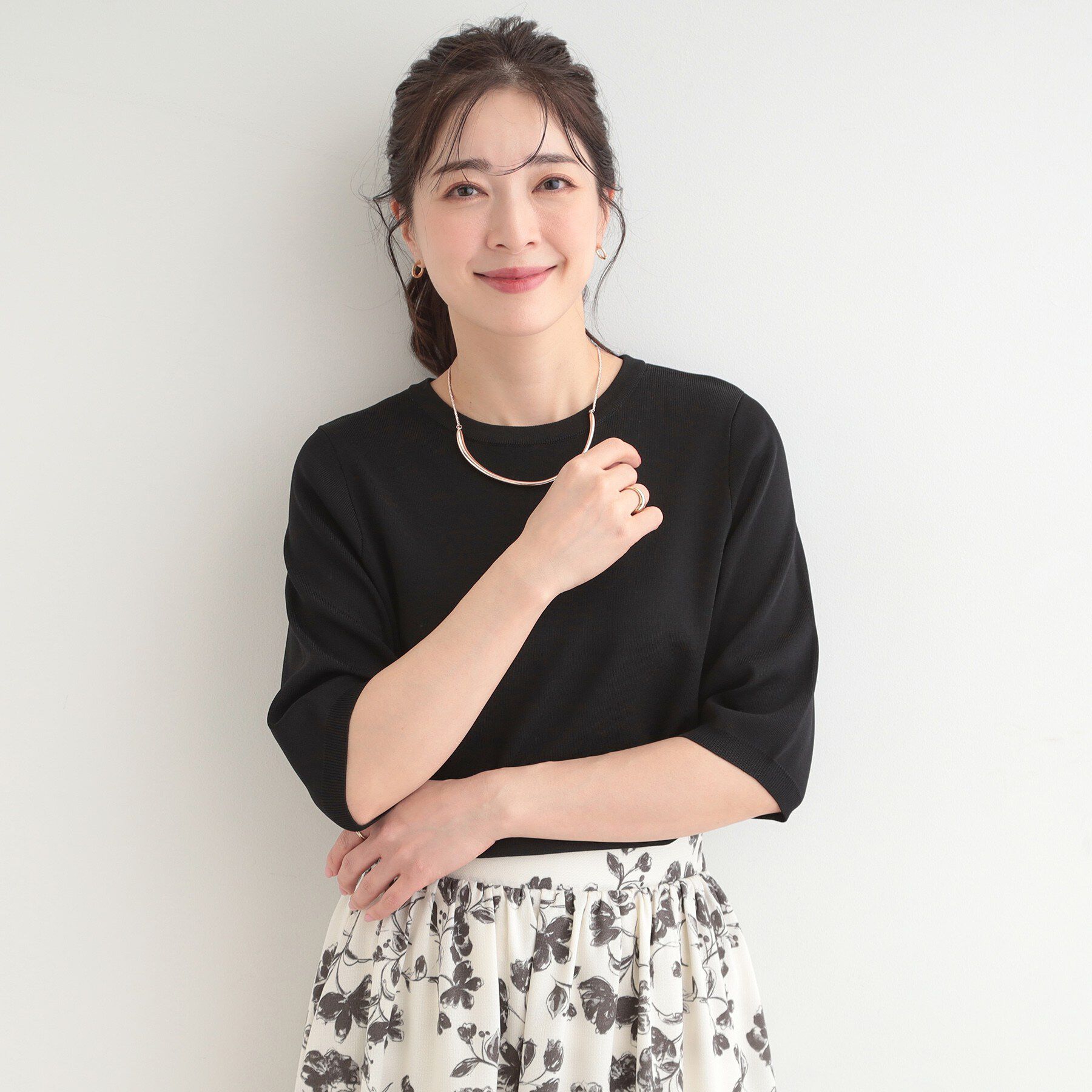 SHOO･LA･RUE「【毎日洗える/S-LL】上半身がすっきり見える　多機能5分袖ニット」|ニット・セーター|