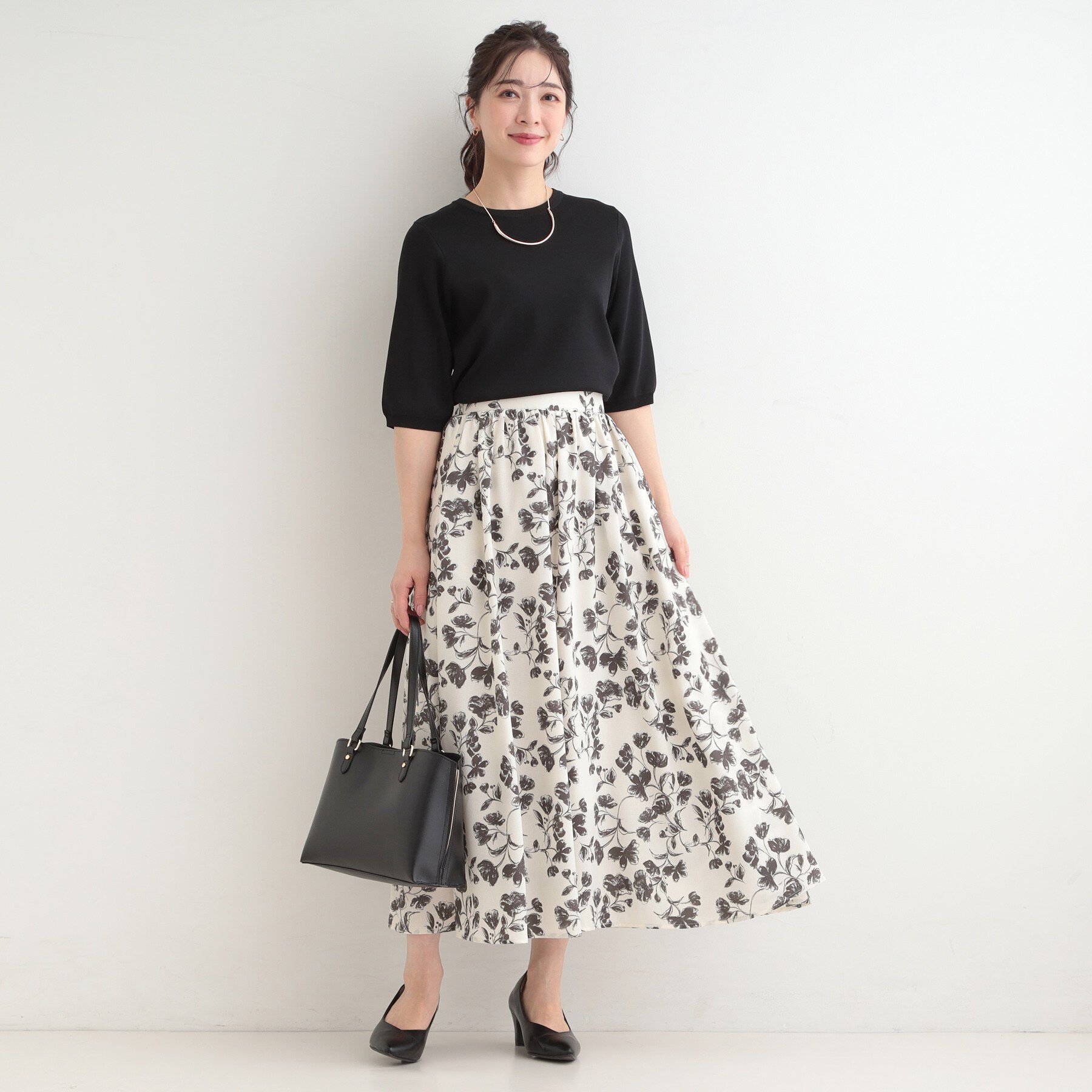 SHOO･LA･RUE「【毎日洗える/S-LL】上半身がすっきり見える　多機能5分袖ニット」|ニット・セーター|