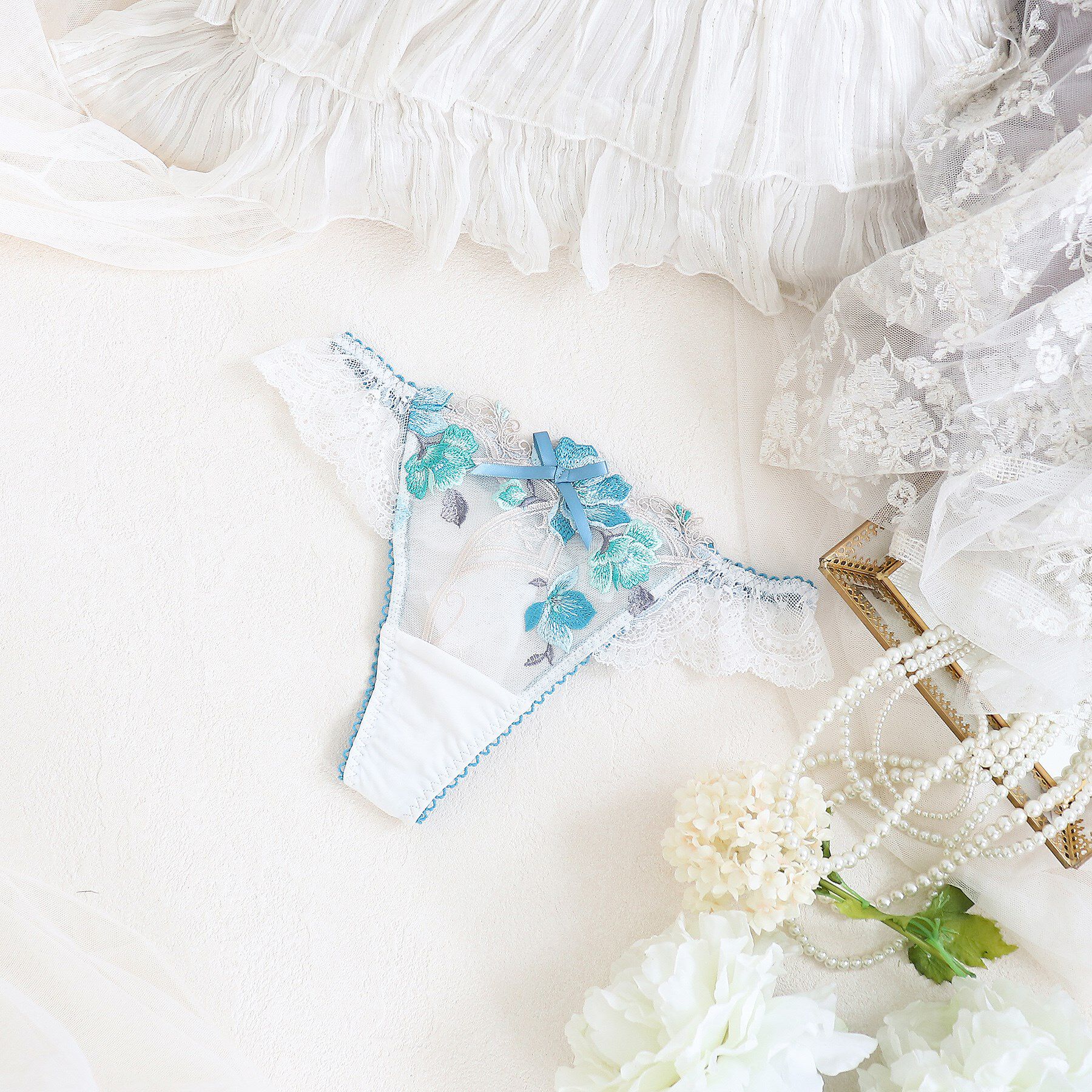 Risa Magli「セレスト Tバックショーツ」|インナー|ブルー(092)