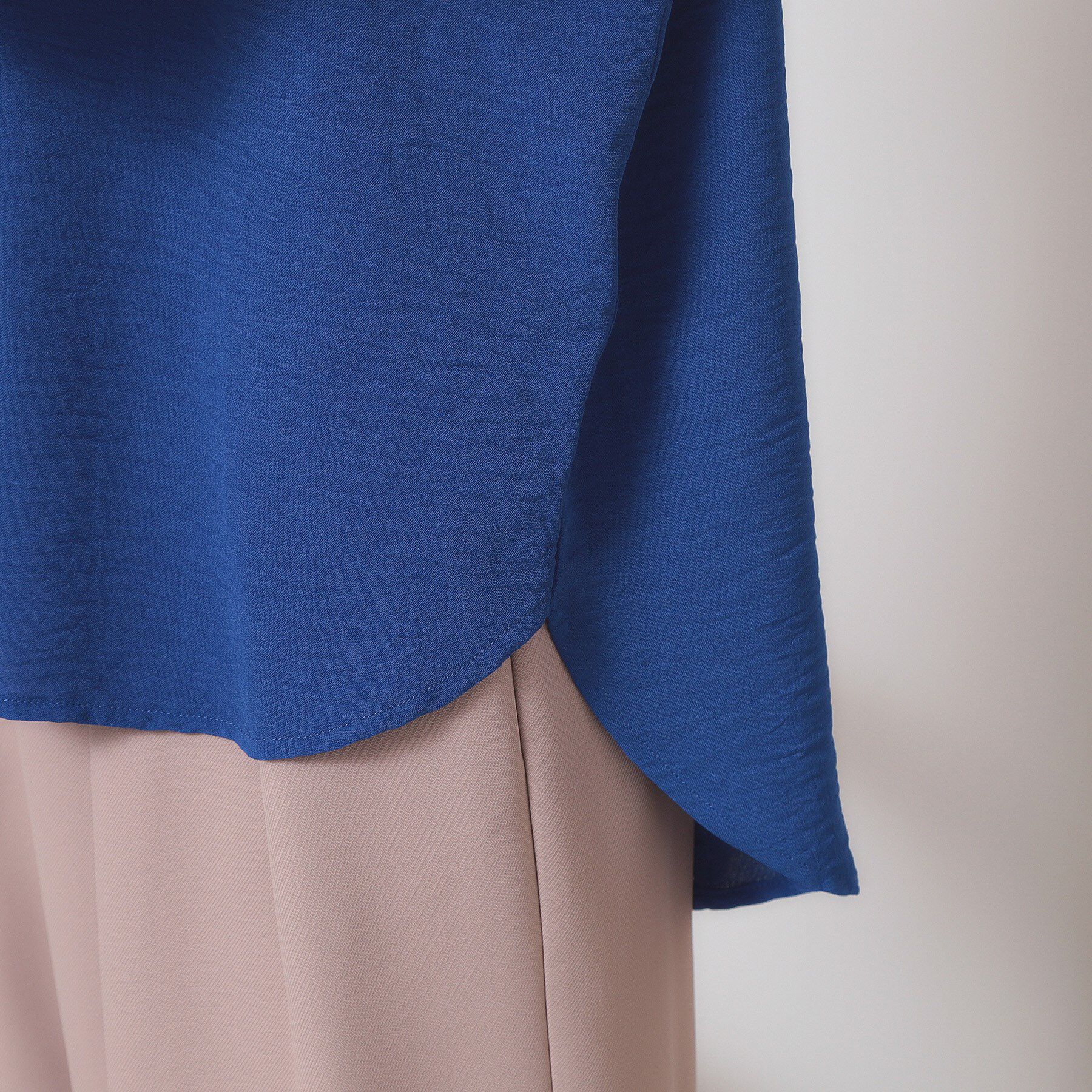 ITS&rsquo;DEMO「【接触冷感／吸水速乾／洗濯機OK】イージーケアスキッパーブラウス＜ラク服シリーズ＞」|シャツ・ブラウス|