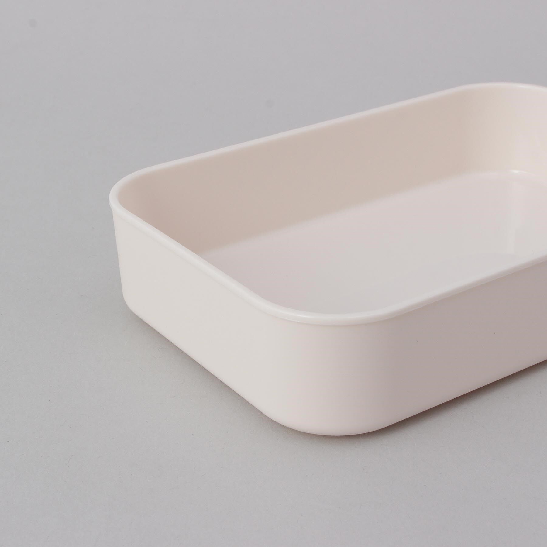 212 KITCHEN STORE「まるみの小分け保存カップ オーバル」|食器・キッチングッズ|