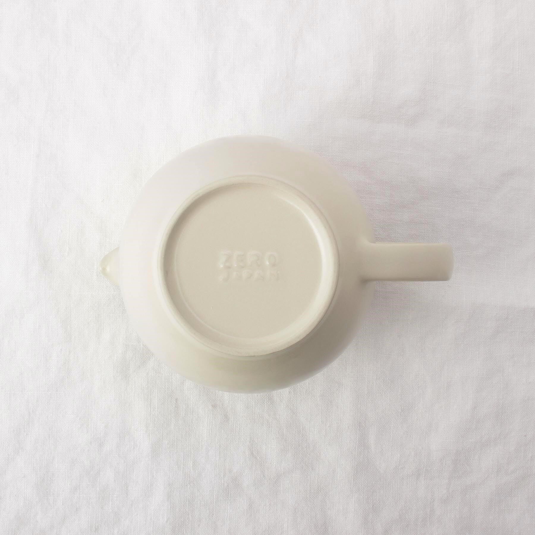 212 KITCHEN STORE「ユニバーサルティーポット3人用 シルキーアイボリー ＜ZEROJAPAN ゼロジャパン＞」|食器・キッチングッズ|