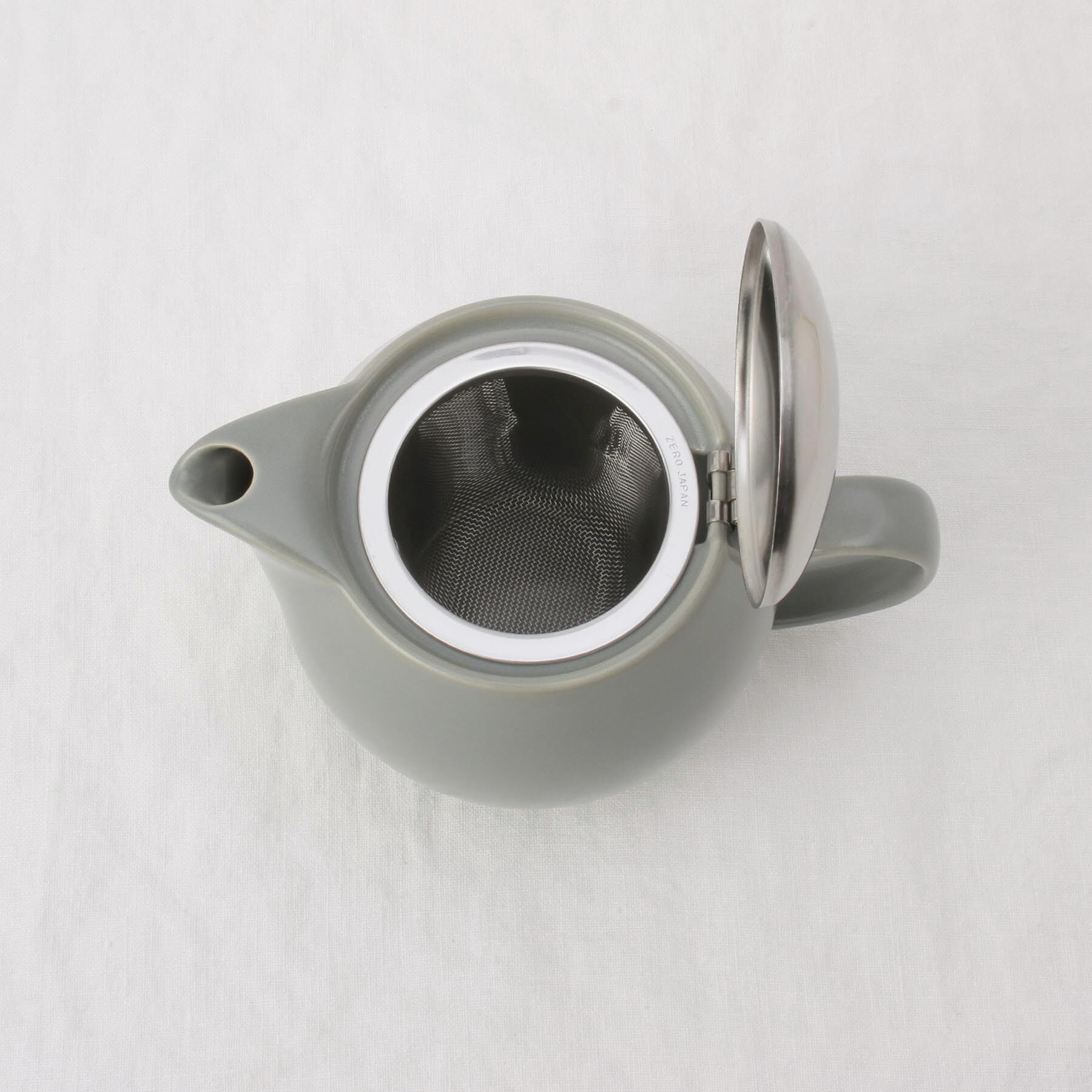 212 KITCHEN STORE「ユニバーサルティーポット3人用 シルキーグレイッシュブルー ＜ZEROJAPAN ゼロジャパン＞」|食器・キッチングッズ|