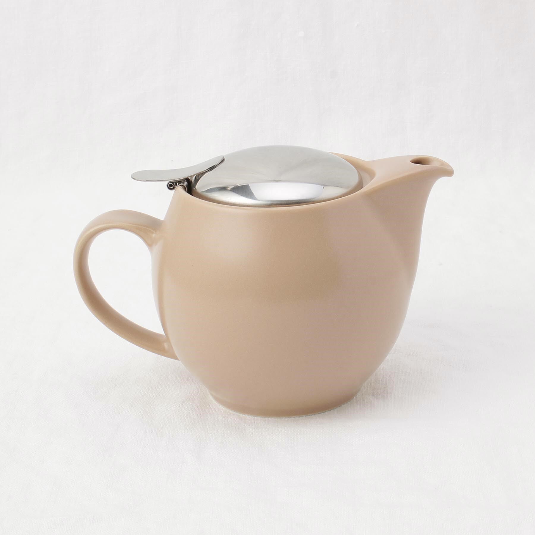 212 KITCHEN STORE「ユニバーサルティーポット3人用 シルキーベージュ ＜ZEROJAPAN ゼロジャパン＞」|食器・キッチングッズ|