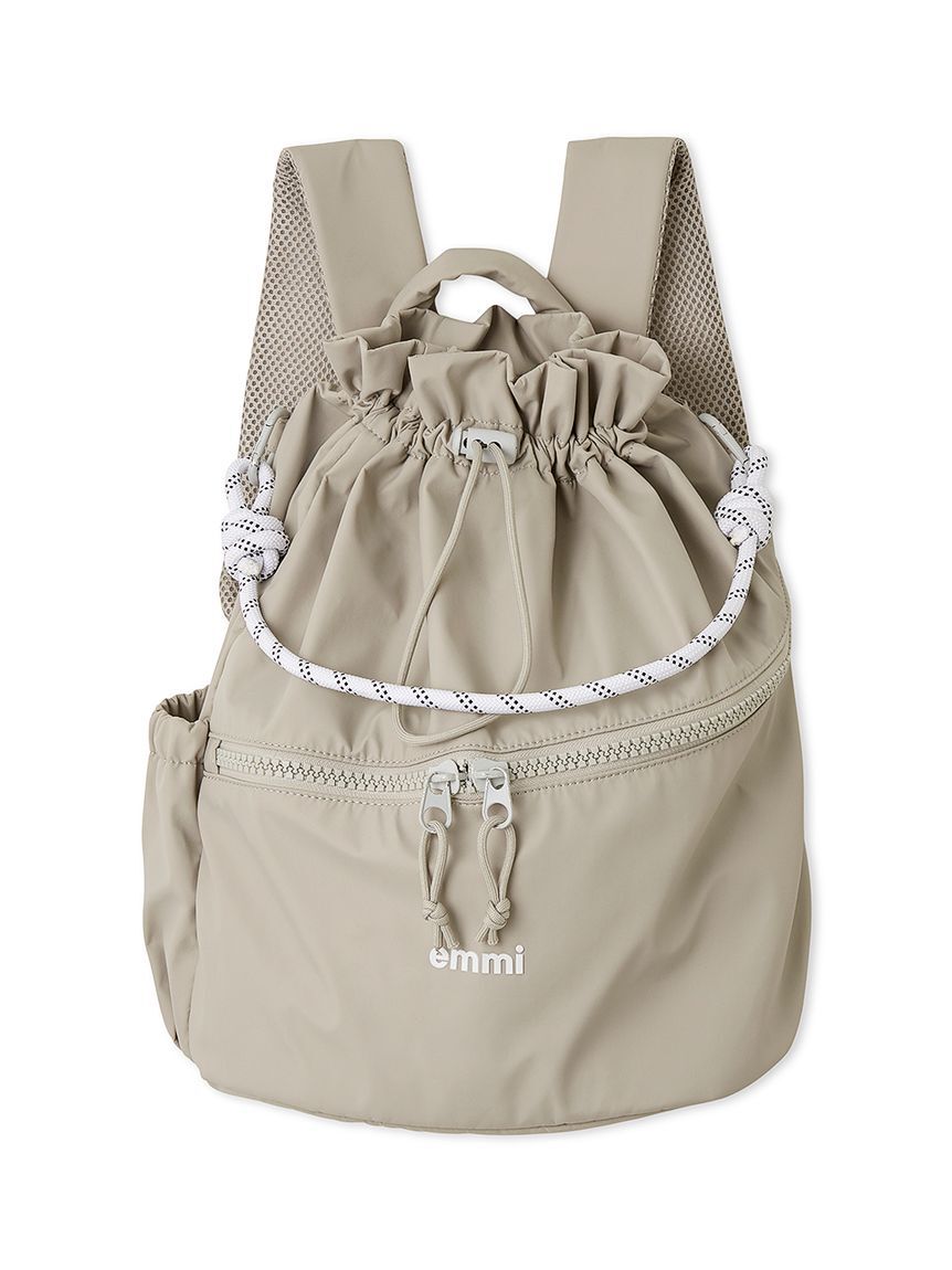 emmi atelier「【限定カラー】撥水 emmiロゴマルチバックパック」|リュック|