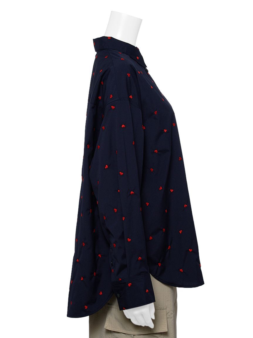 emmi atelier「【HEART】 ハート刺繍ベーシックシャツ」|シャツ・ブラウス|