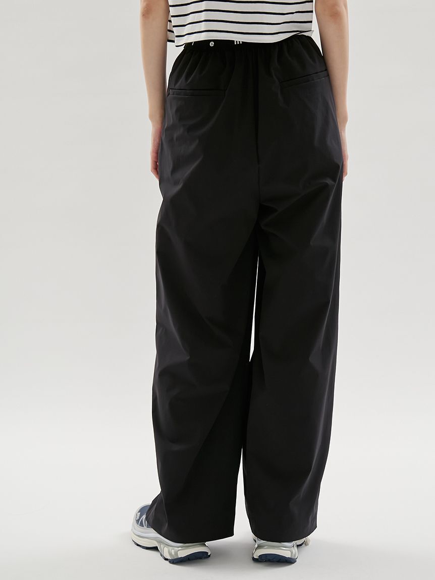 emmi atelier「【Movique】アクティブイージーパンツ/撥水/UVカット/接触冷感」|チノ|