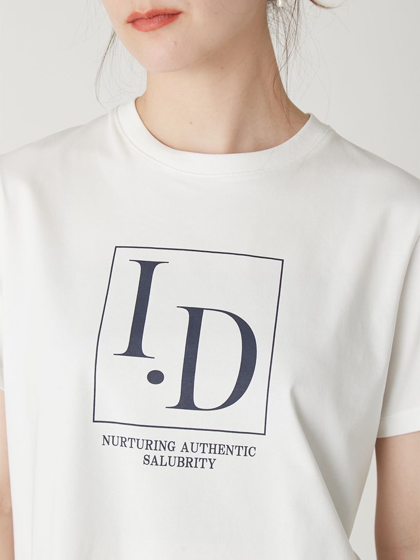 FRAY I.D「I.DロゴプリントTシャツ／ウォッシャブル・防シワ」|Tシャツ・カットソー|