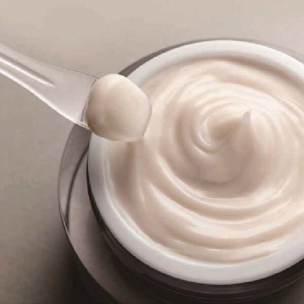  「Dr.G ブラックスネイルクリーム (50ｍL)」|美容液・オイル・クリーム|