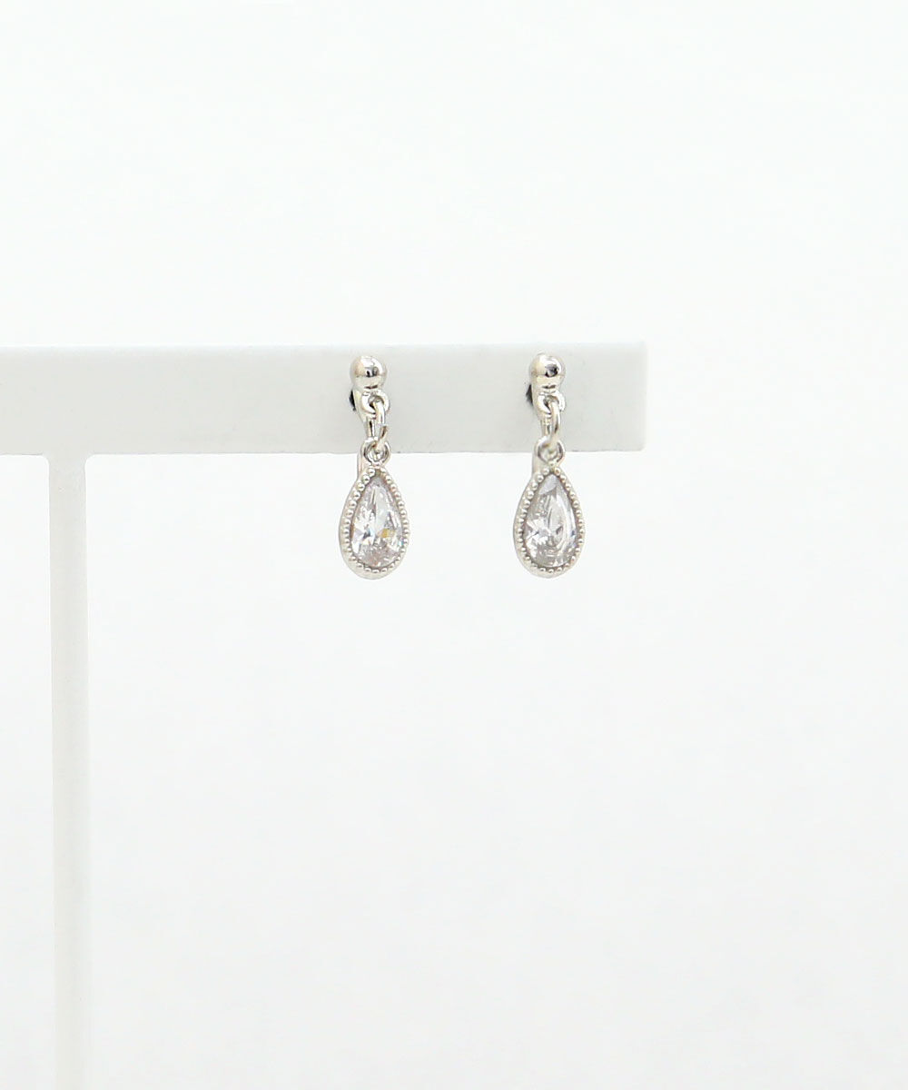 colleca la「ループフィット・しずくストーンのイヤリング」|イヤリング|