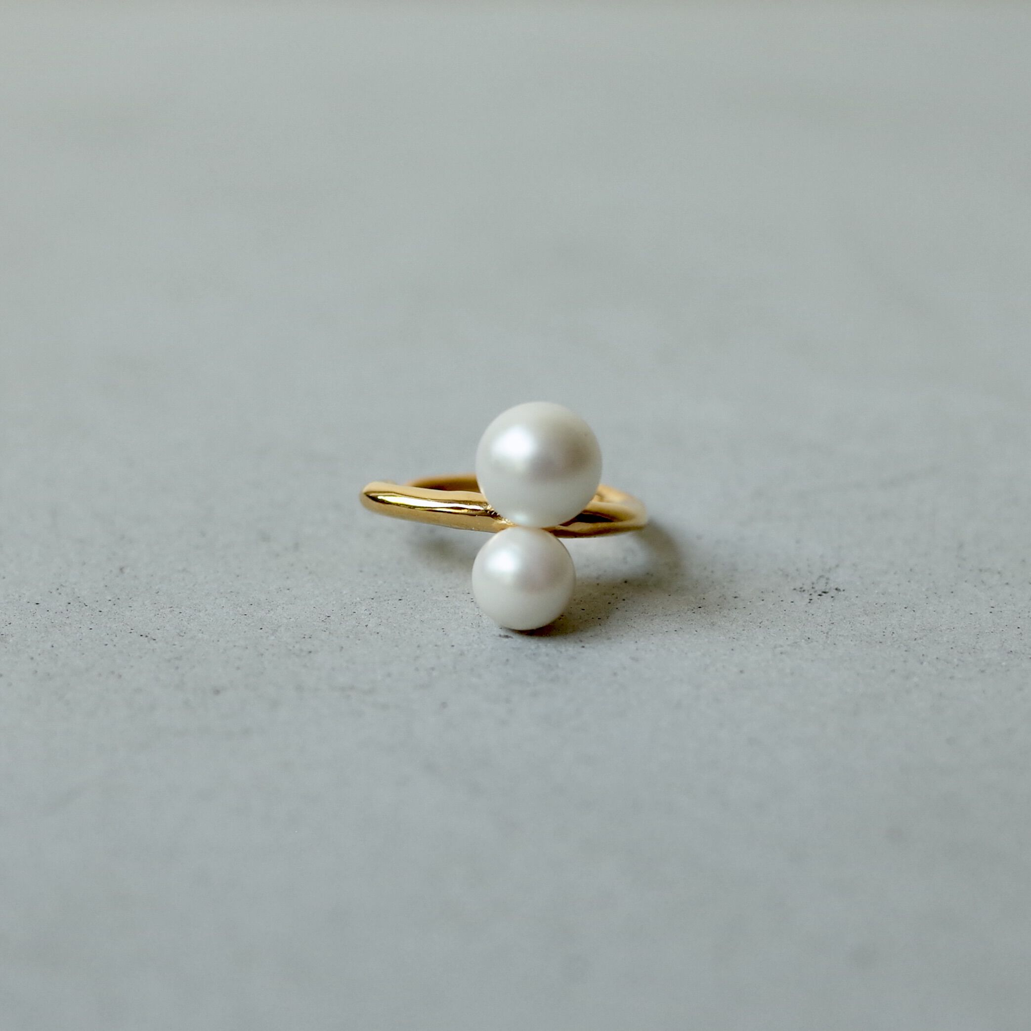 warmth「Vertical Pearl Ear Cuff」|イヤーカフ|