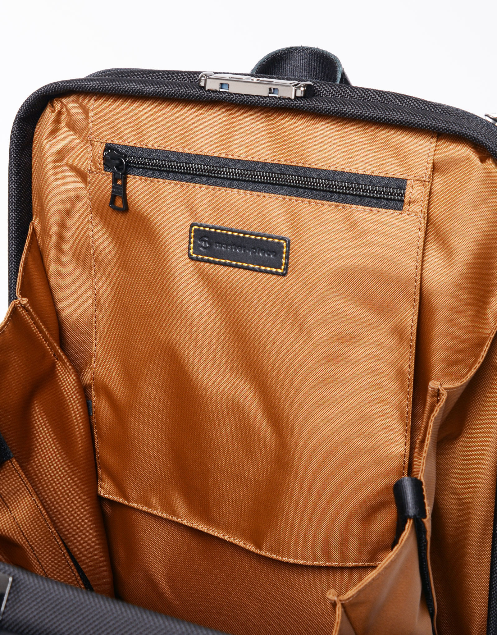 master-piece「Bump leather ver. バックパックL」|リュック|