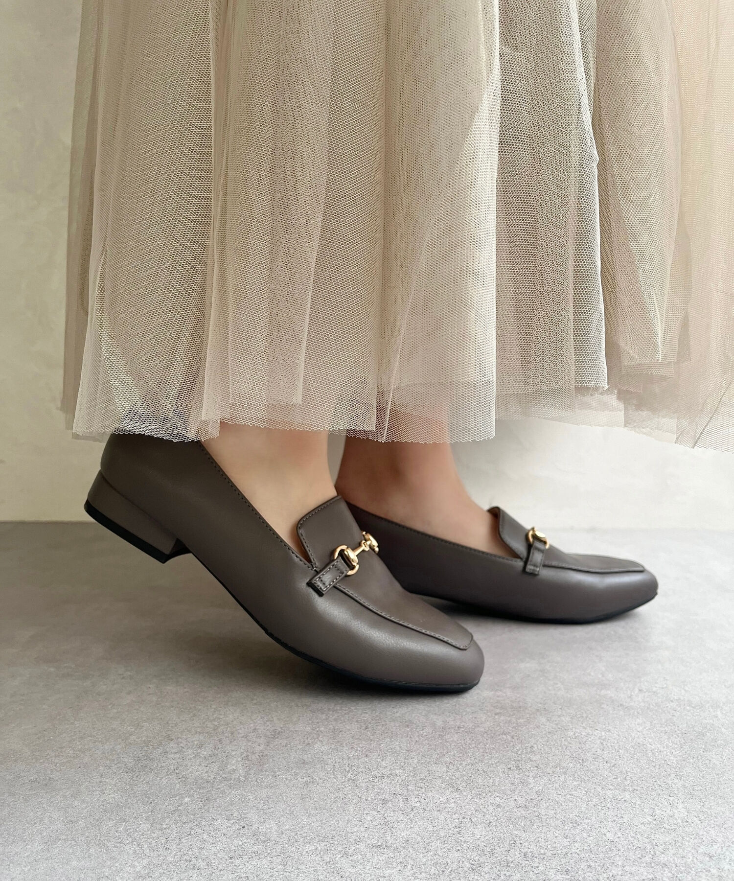 ORiental TRaffic「【跳べるパンプス/シリーズ累計１５０万足突破】スクエアトゥ ビット モチーフ  ローファー /R-3210」|パンプス|