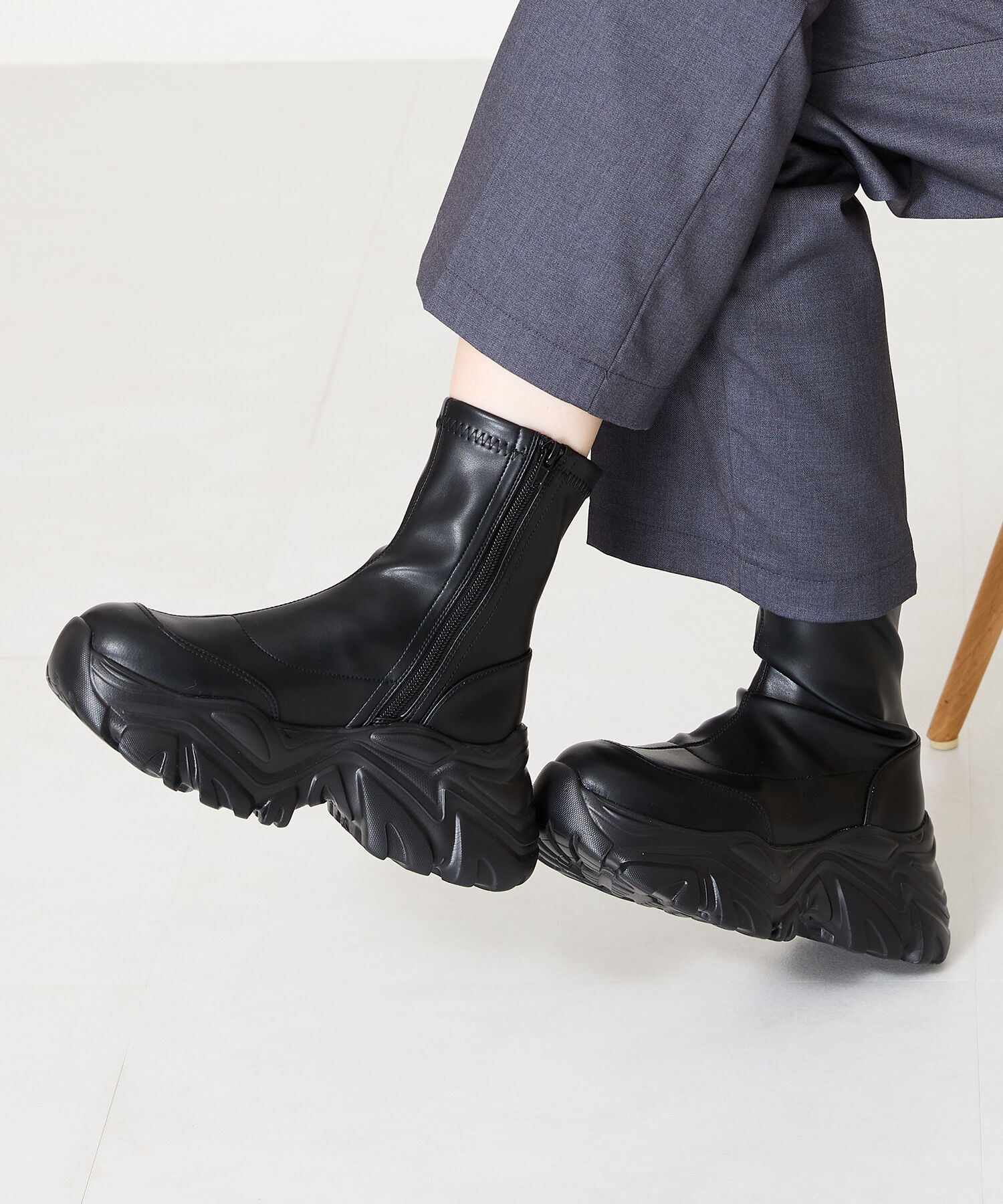 ORiental TRaffic「【 軽量 ・ 厚底 】 スニーカーソール ショートブーツ /41412 ストレッチ 美脚」|スニーカー|