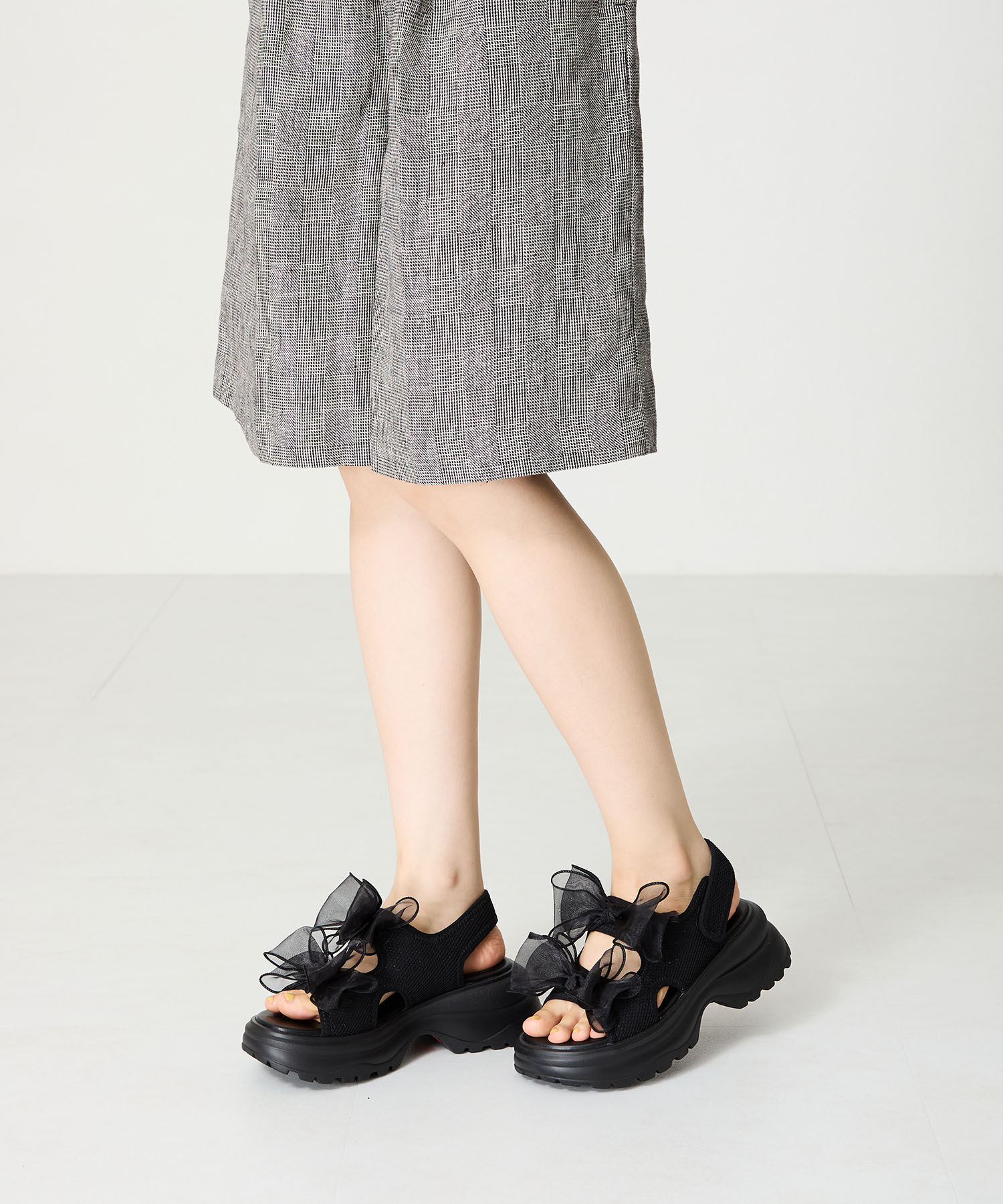 ORiental TRaffic「●2025春夏新作●ボリュームチュールリボン厚底サンダル/51237 厚底 リボン チュール 人気 トレンド」|サンダル|