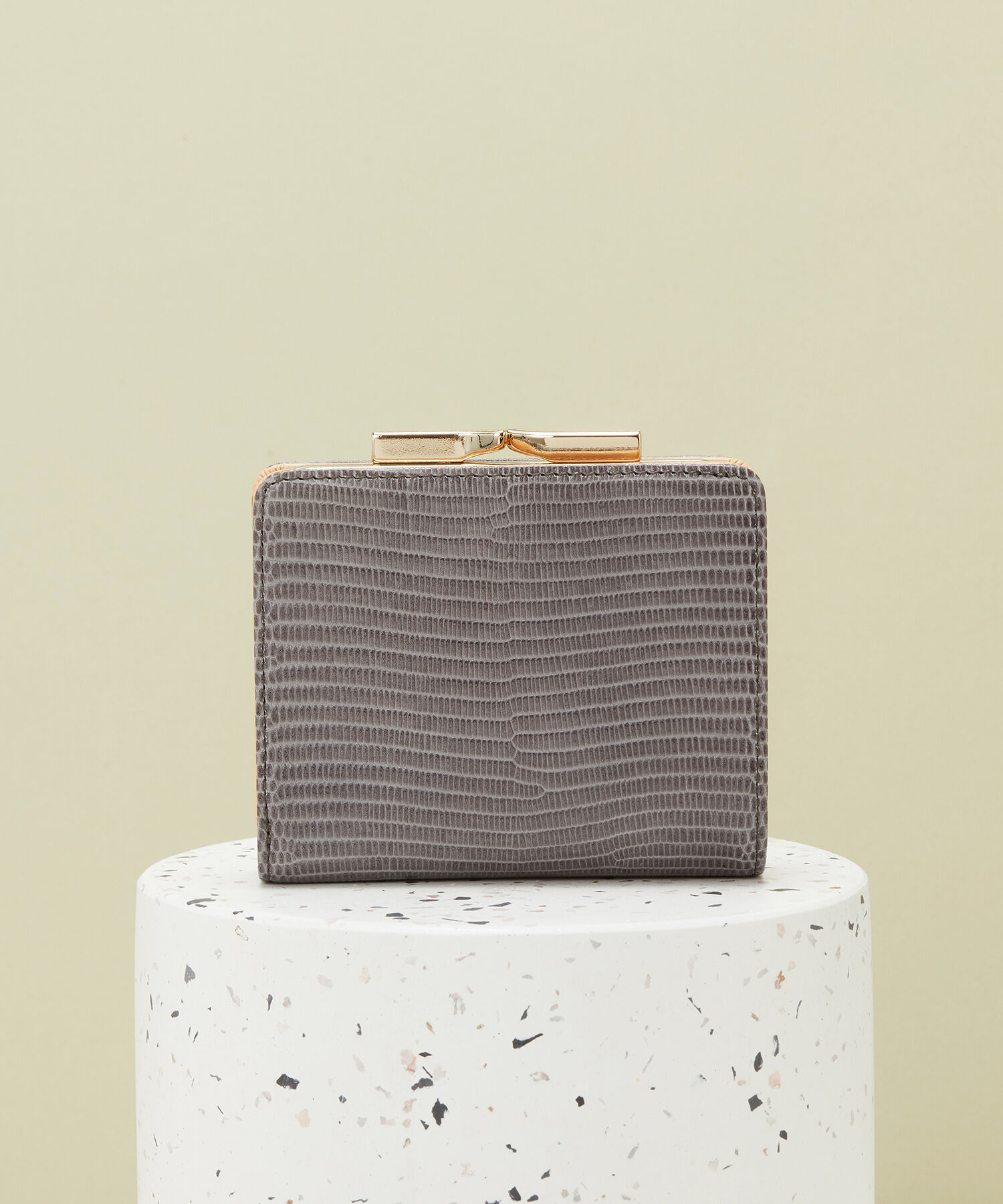 TOPKAPI 「イタリアンレザー・リザード型押し・がま口２つ折り財布 LUCIA[ルチア]」|財布|ミディアムグレー