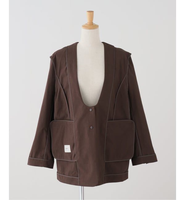 IENA「《一部カラー店舗限定》コットンサブレUネックジャケット」|ノーカラージャケット|