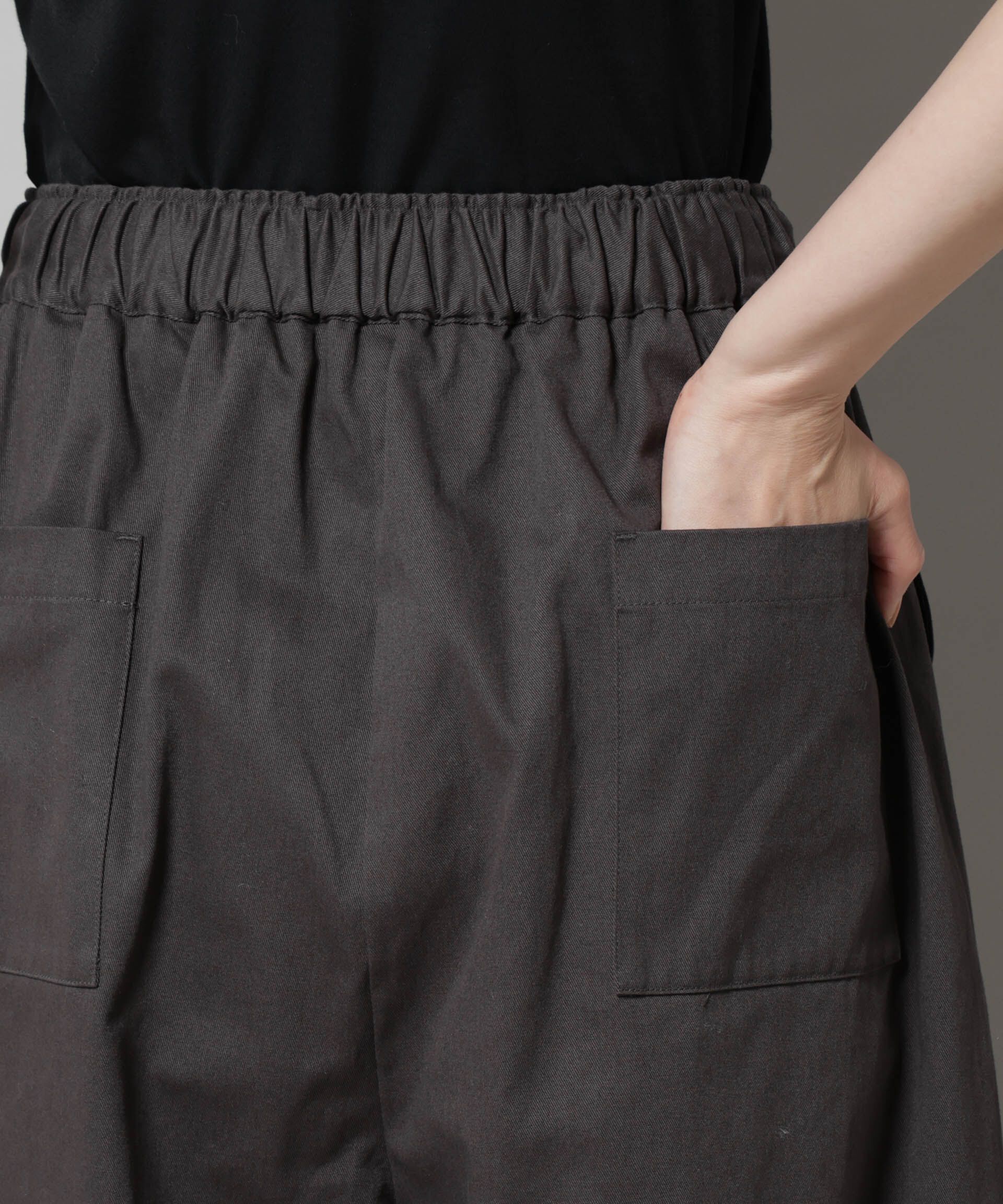 nano･universe「タックコクーンチノパンツ」|チノ|