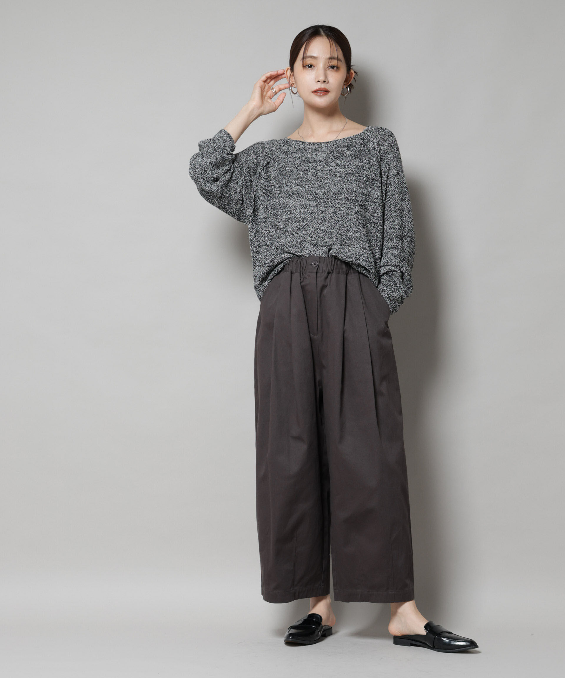 nano･universe「タックコクーンチノパンツ」|チノ|