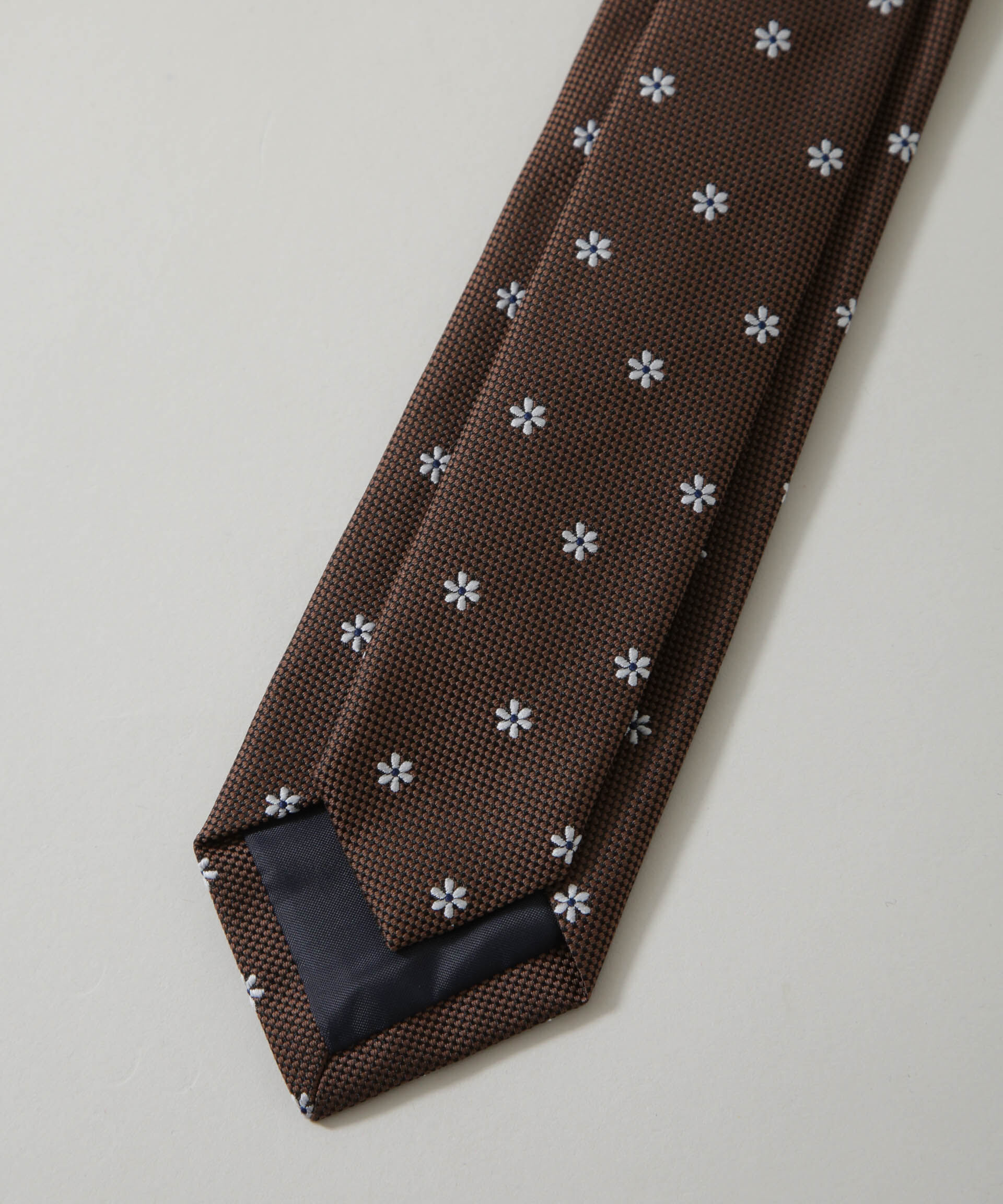 nano･universe「京都西陣ウォッシャブルフラワーモチーフネクタイ」|ネクタイ・蝶ネクタイ|