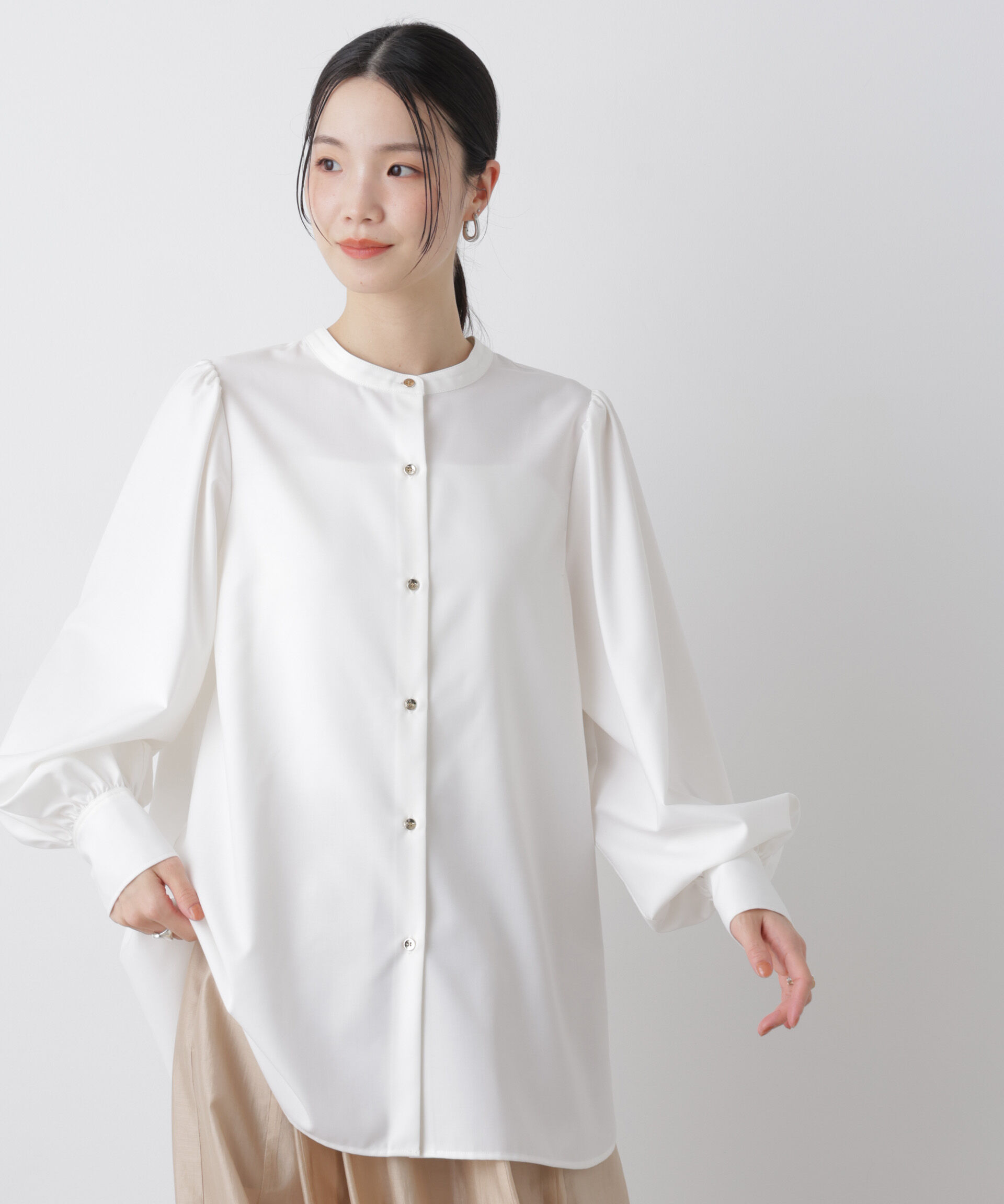 nano･universe「マシンウォッシャブルイージーケア ギャザースリーブブラウス」|シャツ・ブラウス|