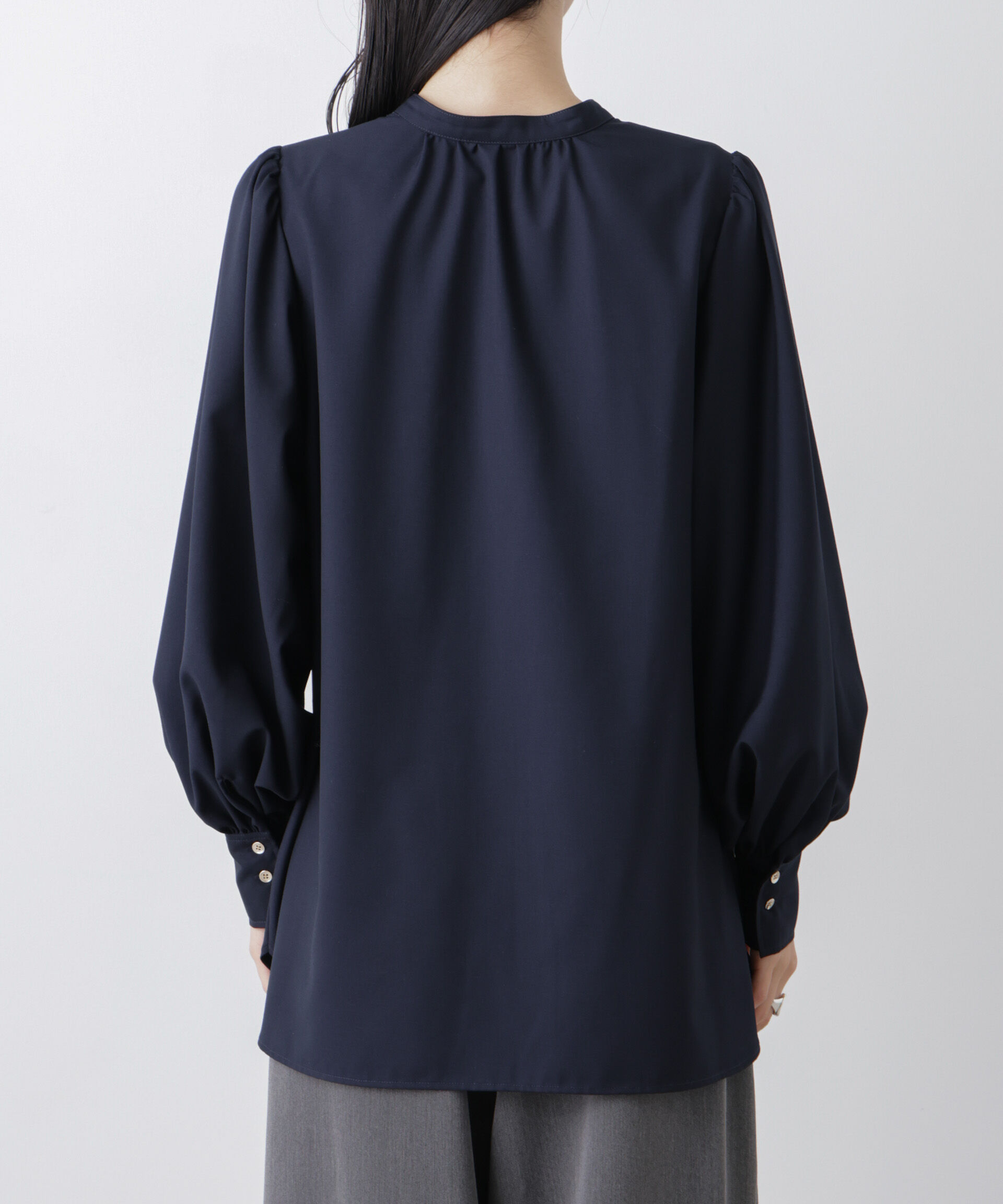 nano･universe「マシンウォッシャブルイージーケア ギャザースリーブブラウス」|シャツ・ブラウス|