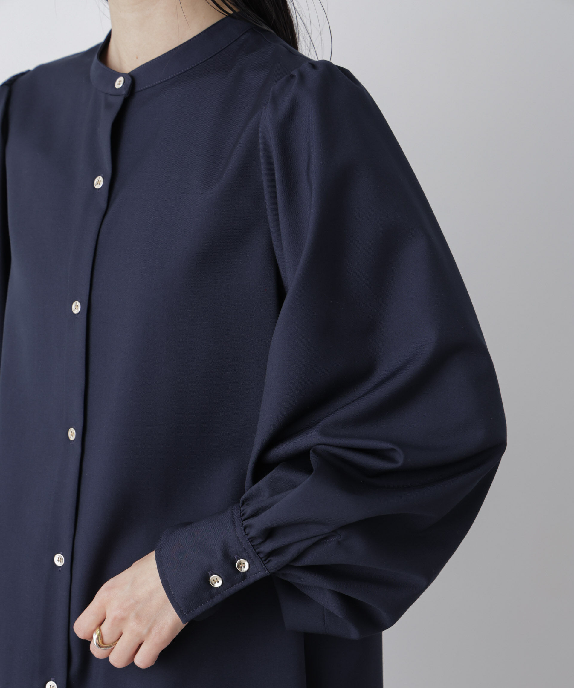 nano･universe「マシンウォッシャブルイージーケア ギャザースリーブブラウス」|シャツ・ブラウス|