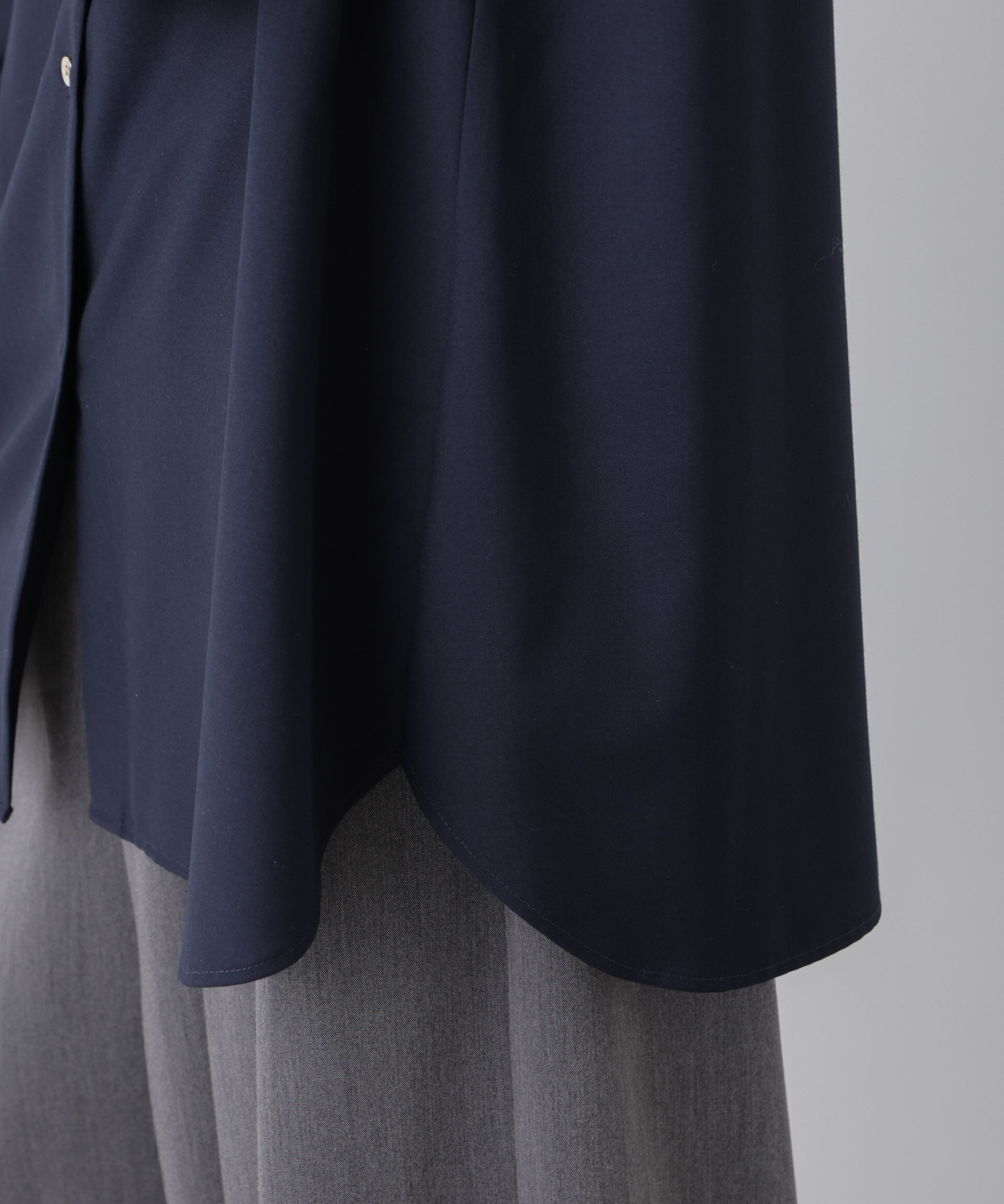 nano･universe「マシンウォッシャブルイージーケア ギャザースリーブブラウス」|シャツ・ブラウス|