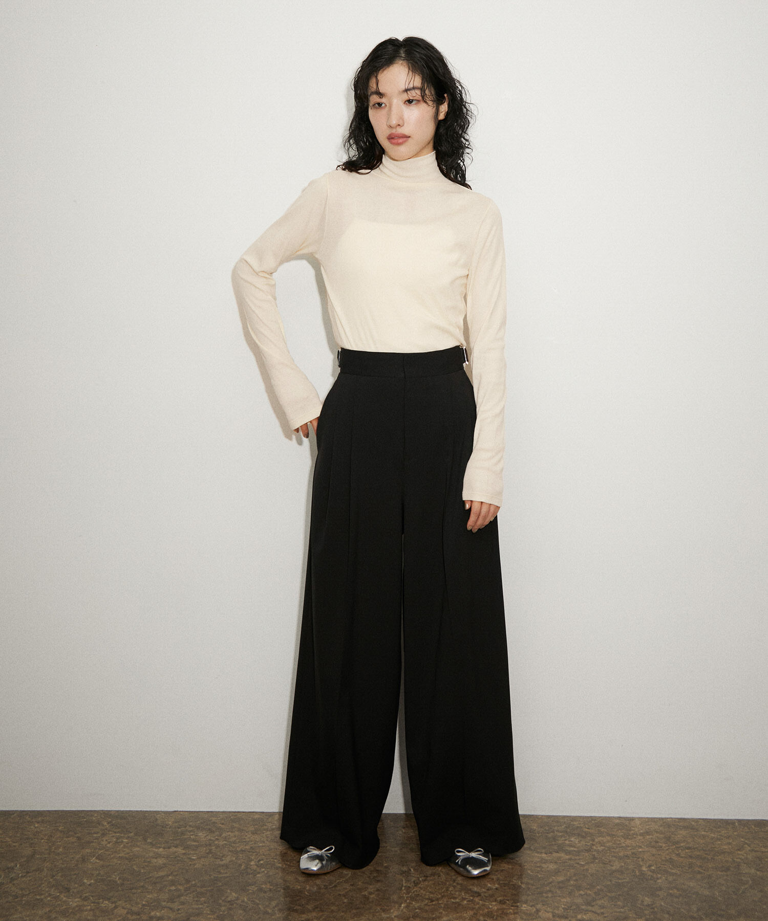 ADAM ET ROPE'「【サステナブル】2タックワイドスラックス」|スラックス|