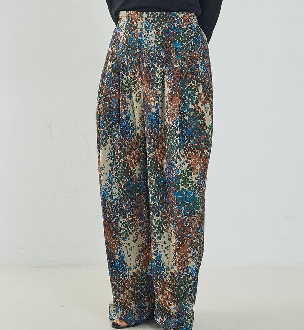 NOMINE「水彩アート ニュアンス柄 タックパンツ【予約】」|その他|