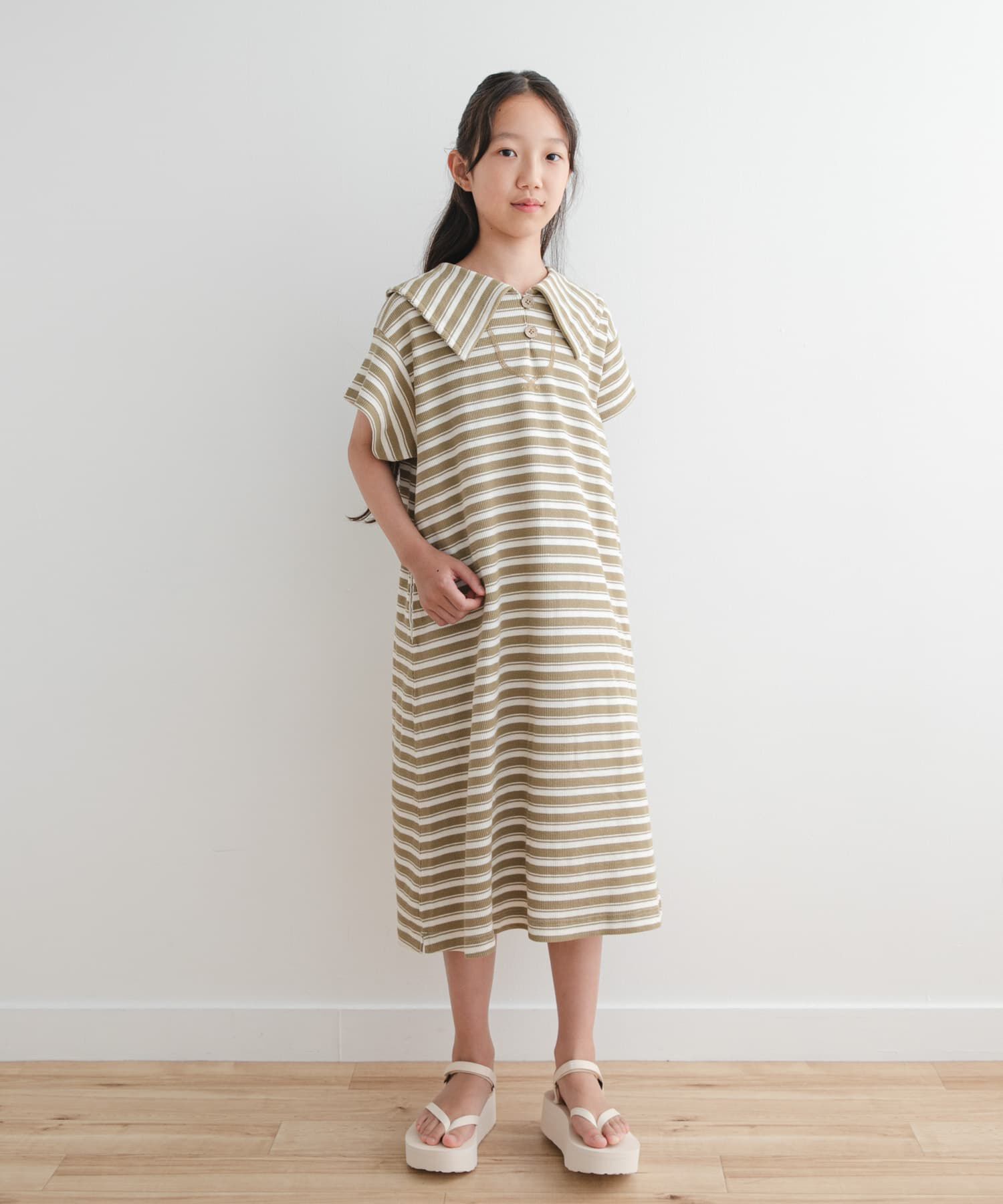 URBAN RESEARCH DOORS「『WEB/一部店舗限定サイズ』セーラーカラーカットワンピース(KIDS)」|ワンピース|