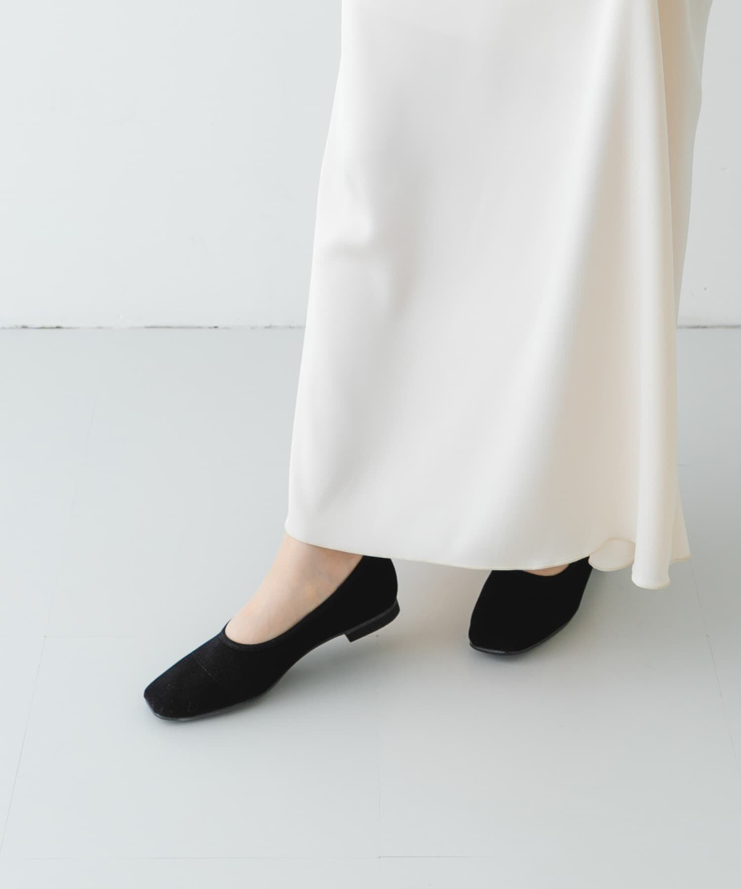 RODE SKO「『MADE IN JAPAN』スクエアベロアメッシュフラット」|バレエシューズ|