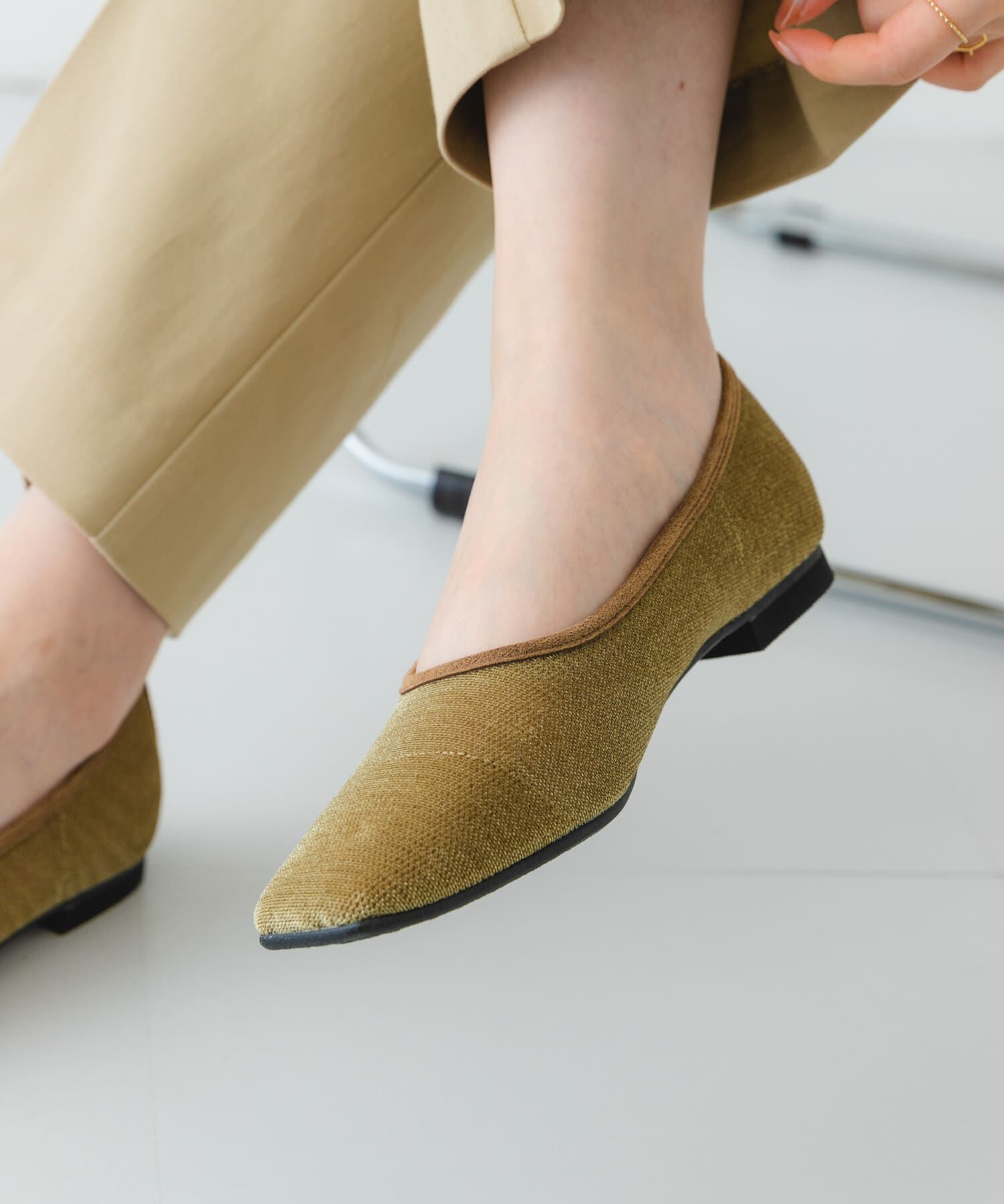 RODE SKO「『MADE IN JAPAN』スクエアベロアメッシュフラット」|バレエシューズ|